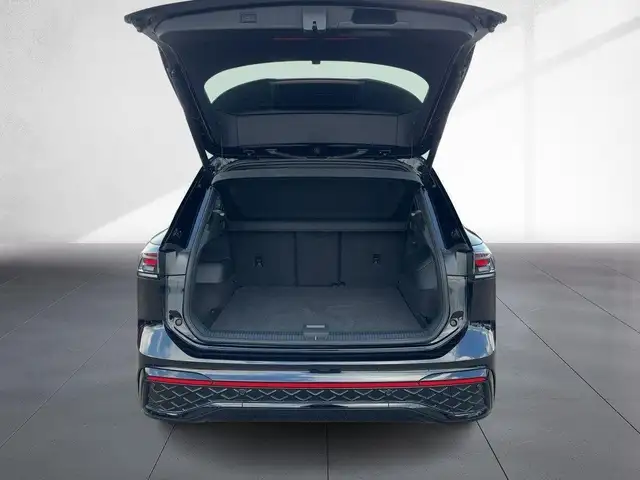 Volkswagen Tiguan view 7