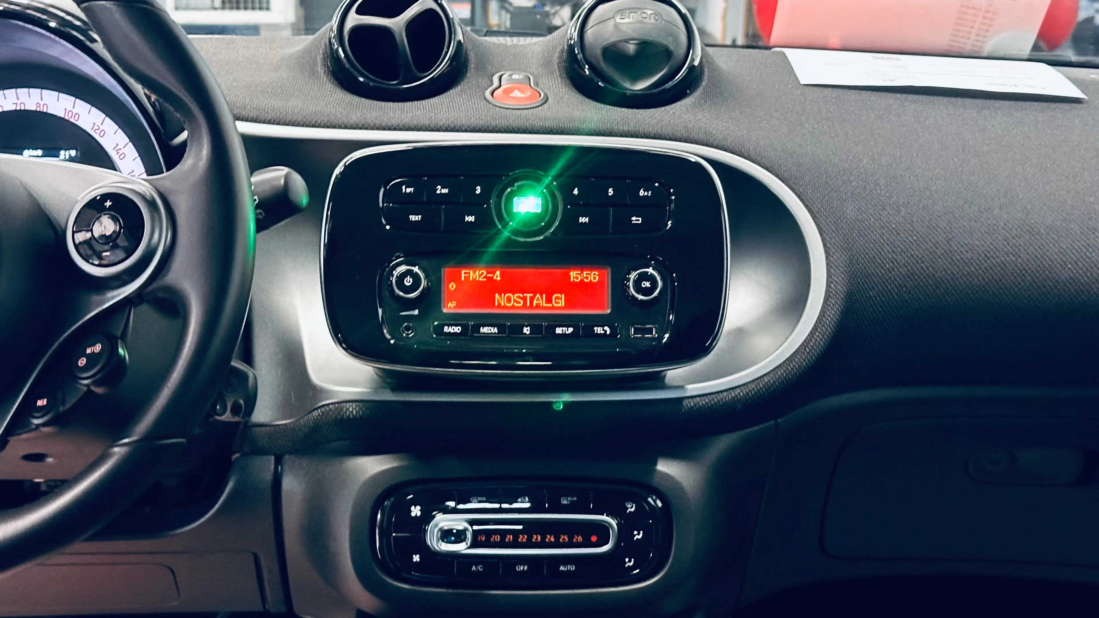 smart forFour 1.0i Passion — photo 10