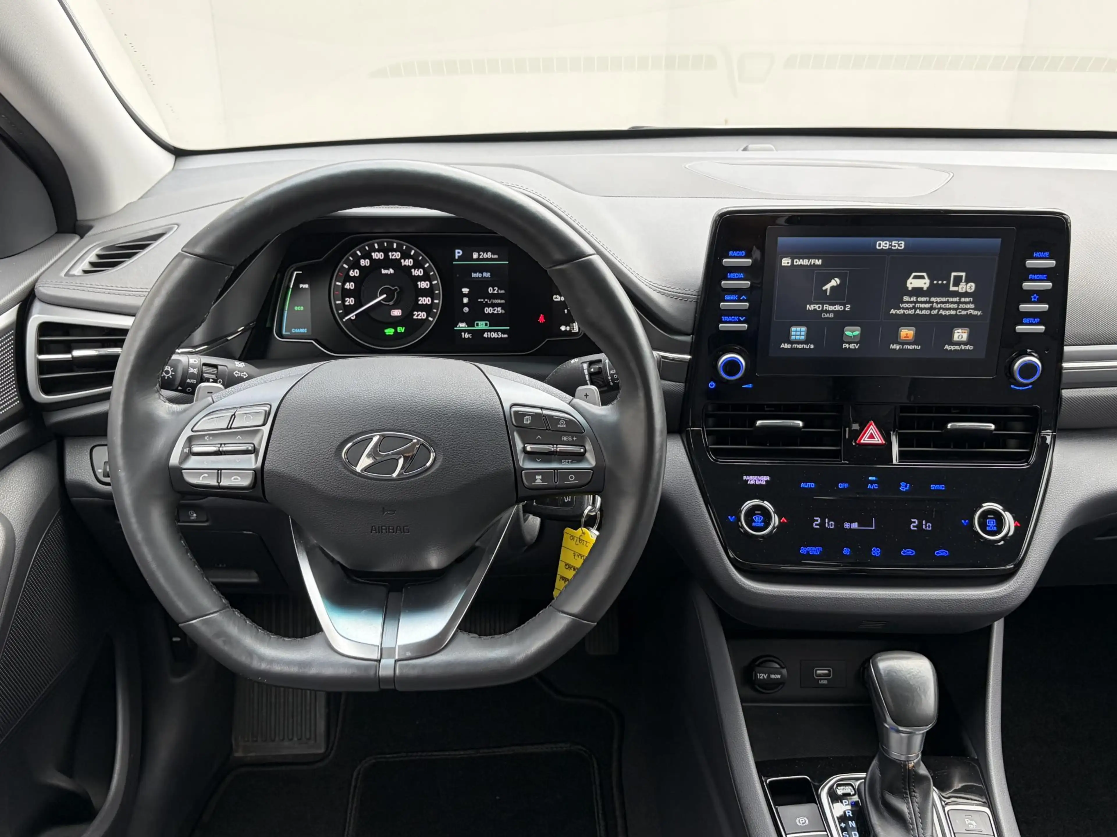 Hyundai IONIQ 1.6 GDi Comfort - Plus / Dealer Onderhouden / Stuu — photo 11