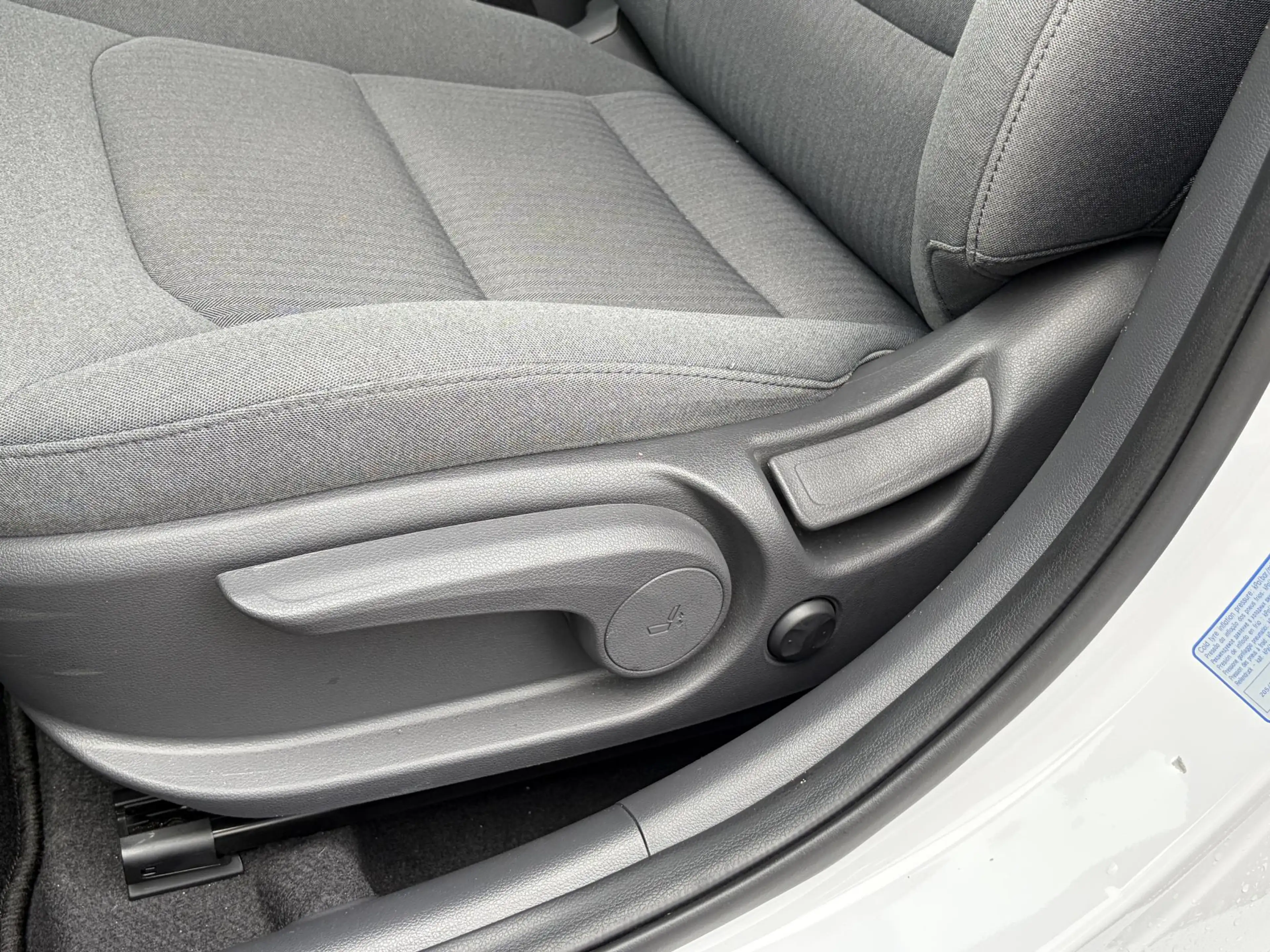 Hyundai IONIQ 1.6 GDi Comfort - Plus / Dealer Onderhouden / Stuu — photo 28