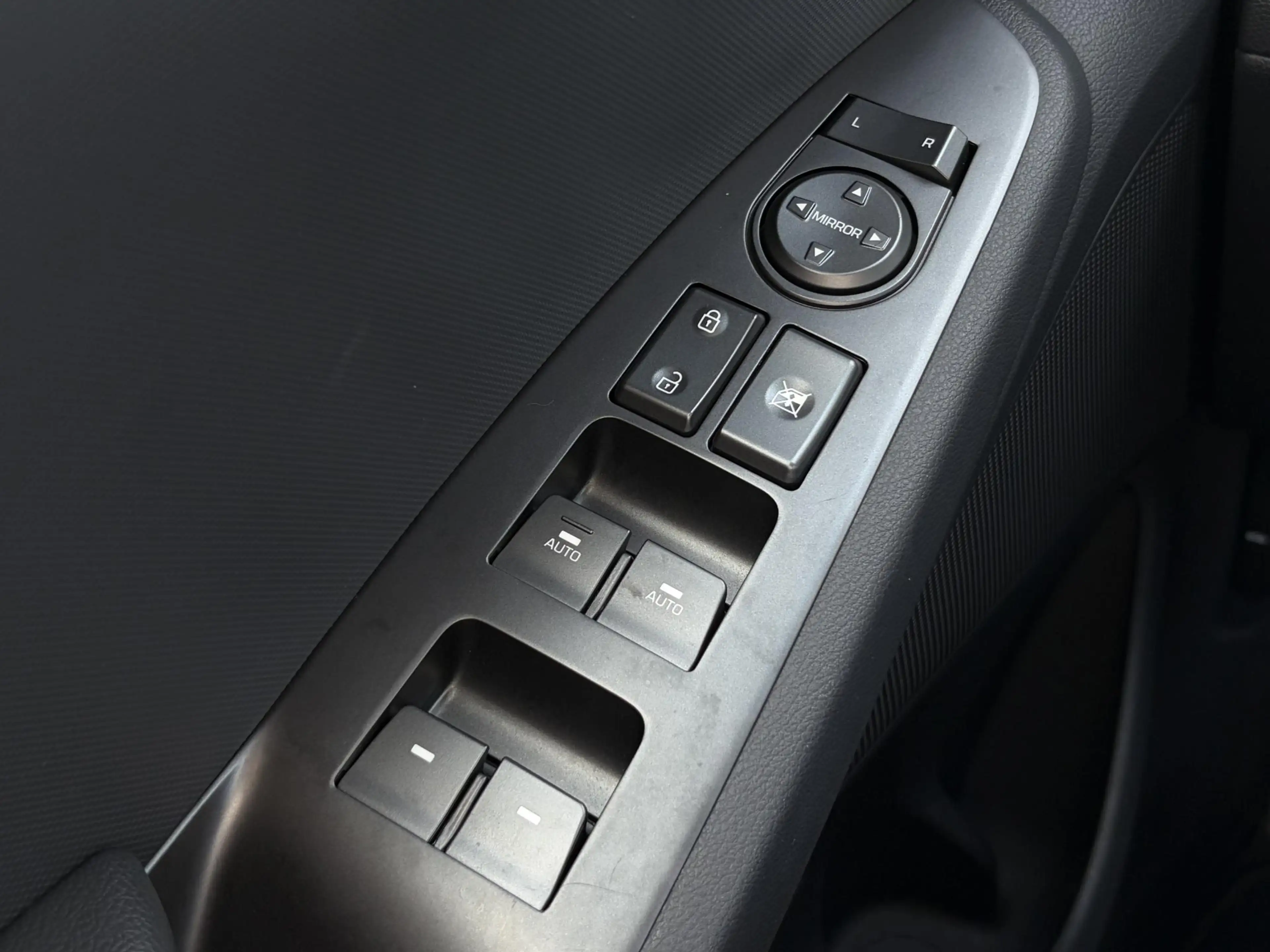 Hyundai IONIQ 1.6 GDi Comfort - Plus / Dealer Onderhouden / Stuu — photo 18