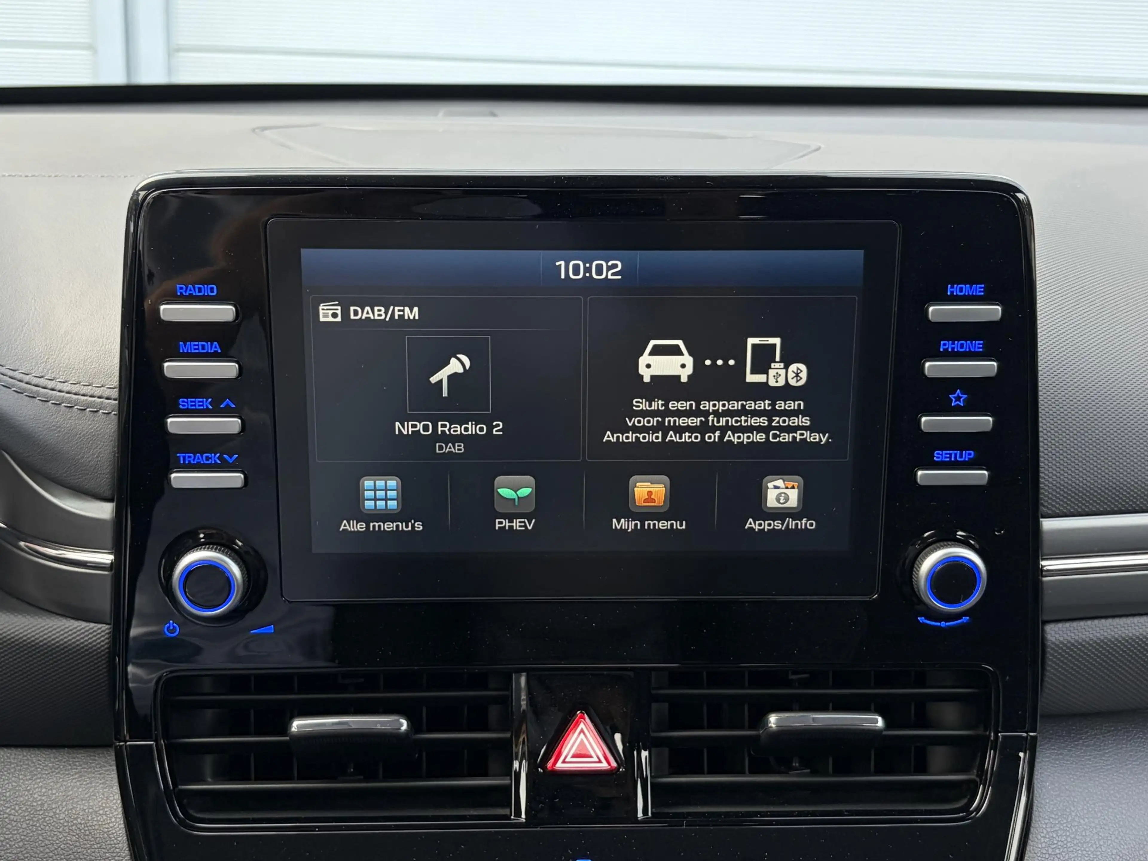 Hyundai IONIQ 1.6 GDi Comfort - Plus / Dealer Onderhouden / Stuu — photo 37