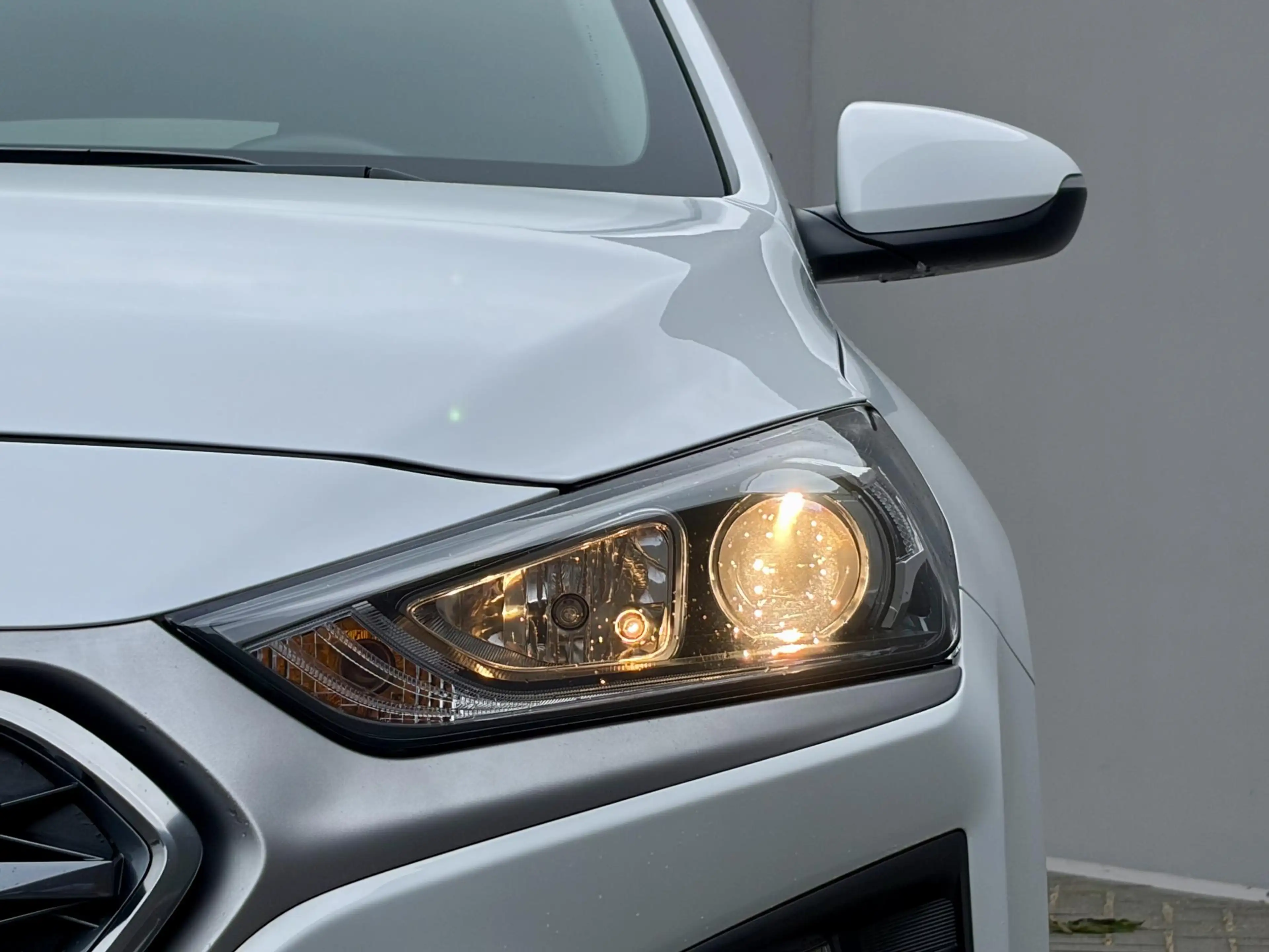 Hyundai IONIQ 1.6 GDi Comfort - Plus / Dealer Onderhouden / Stuu — photo 33