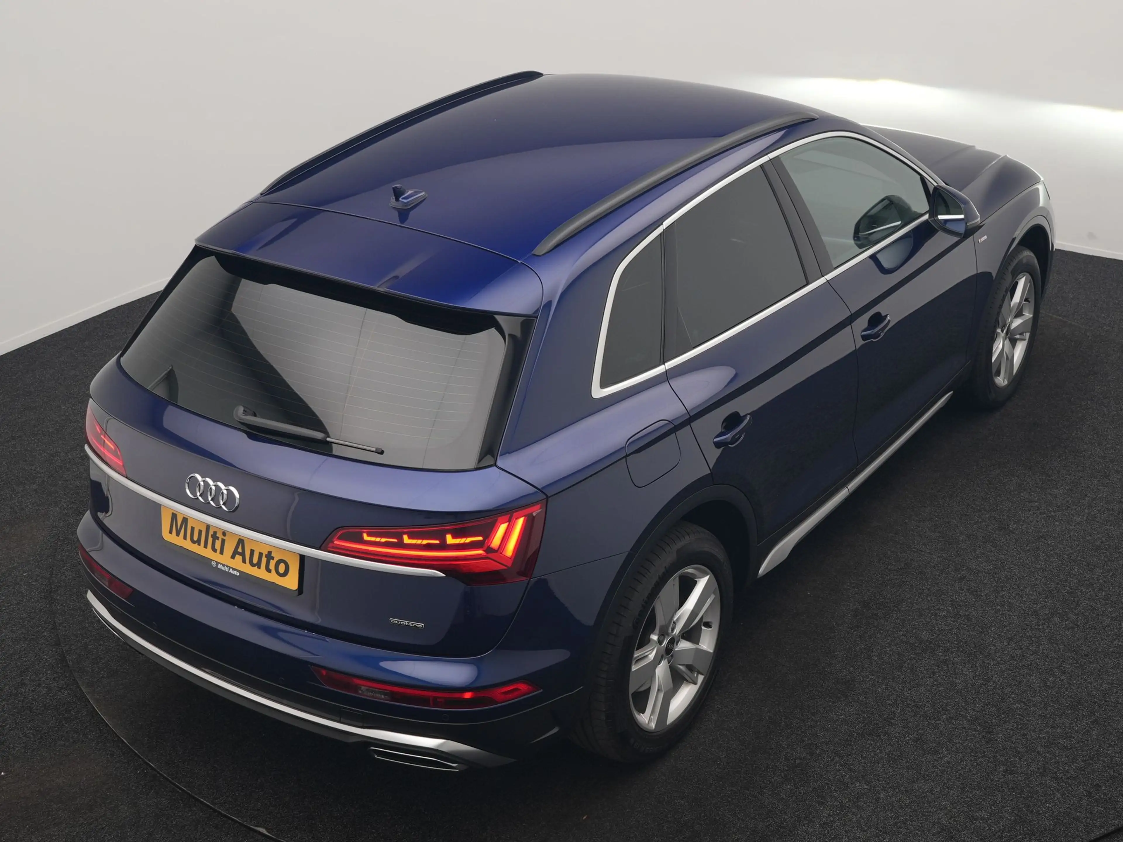Audi Q5 50 TFSI e 2x S Line PHEV 300pk Dealer O.H | SOH 92 — photo 34