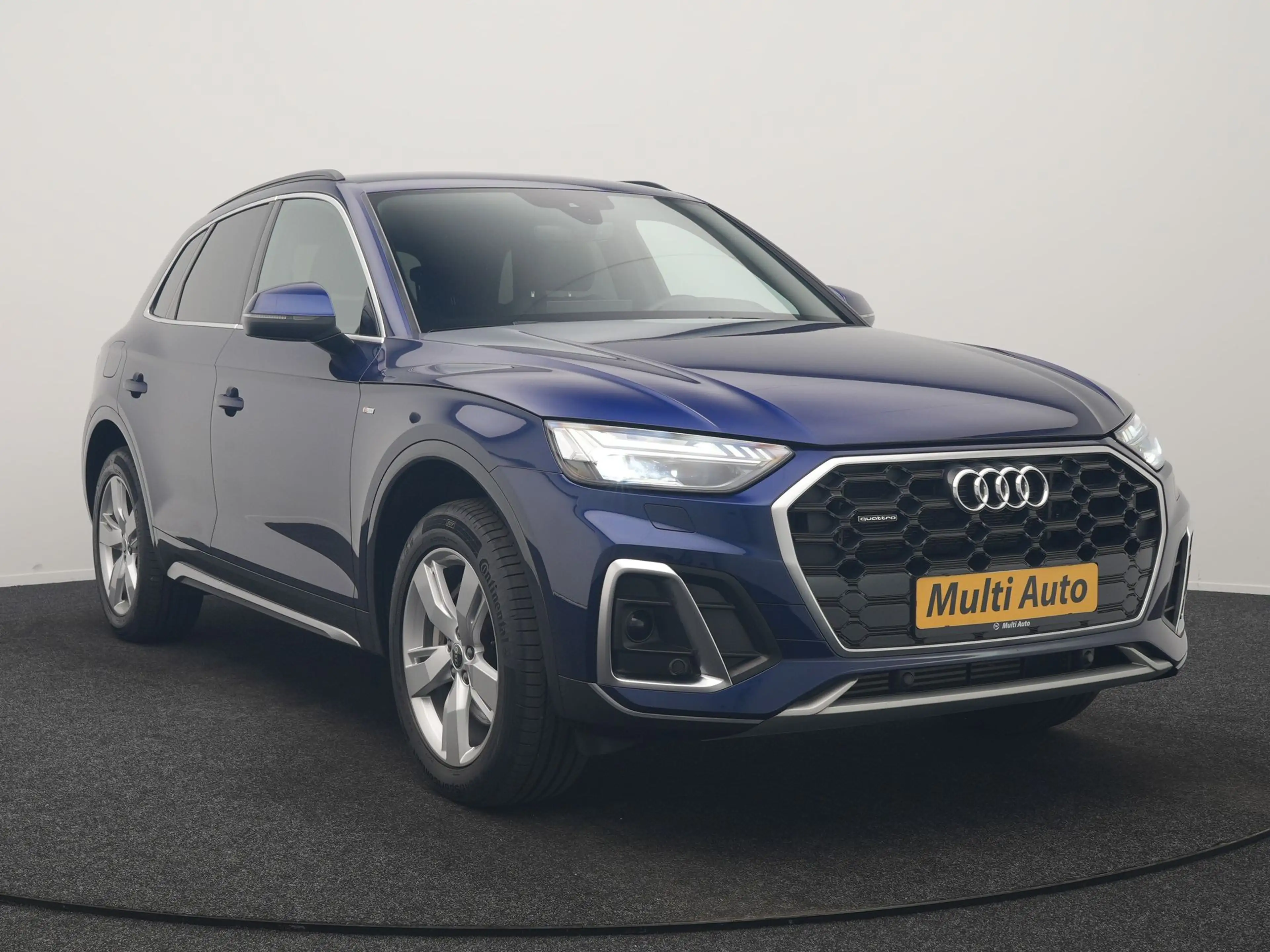 Audi Q5 50 TFSI e 2x S Line PHEV 300pk Dealer O.H | SOH 92 — photo 24