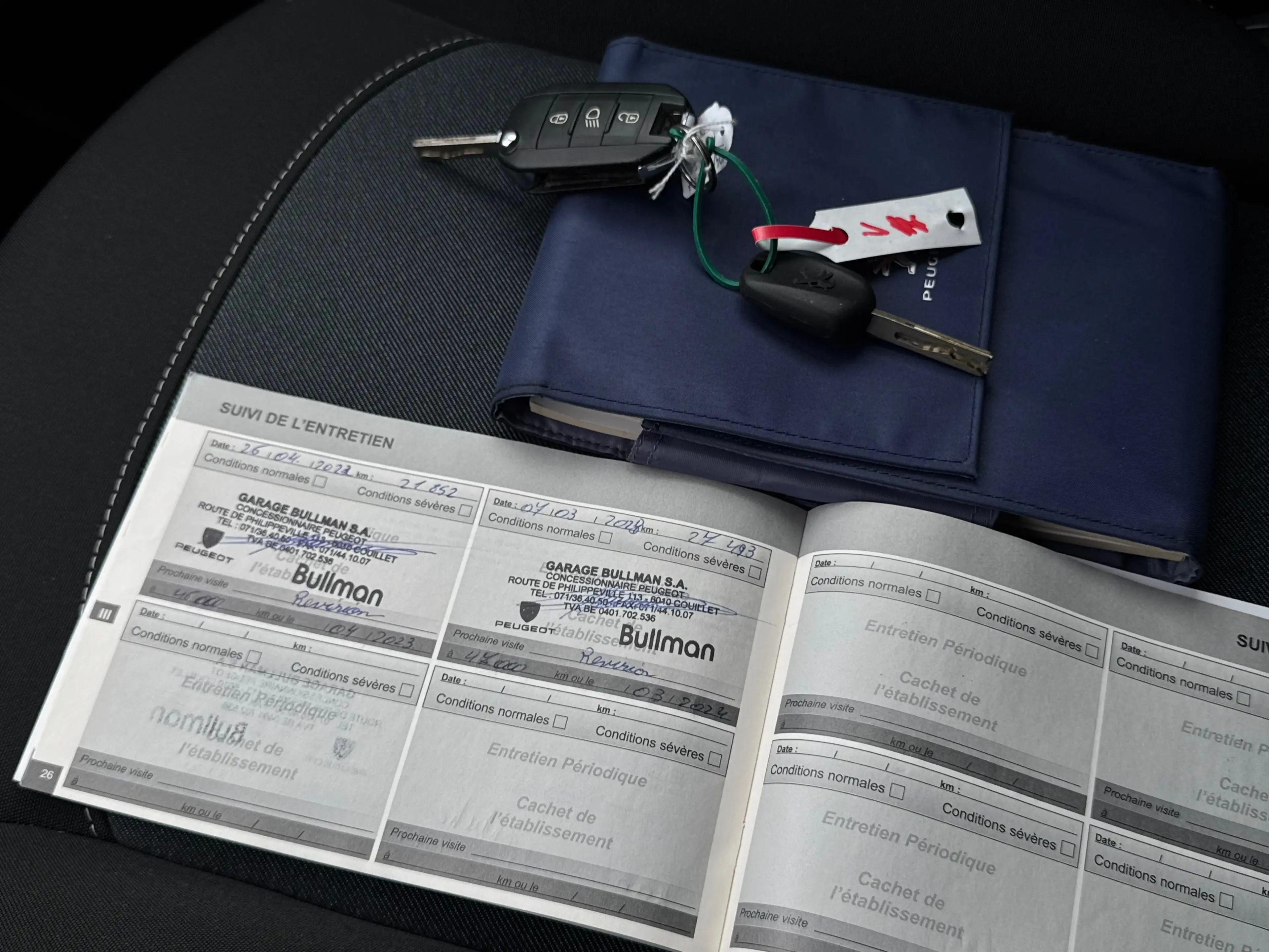 Peugeot 208 1.2i LIKE / CLIMA / ETAT NEUF / 1PROP CARNET — photo 14