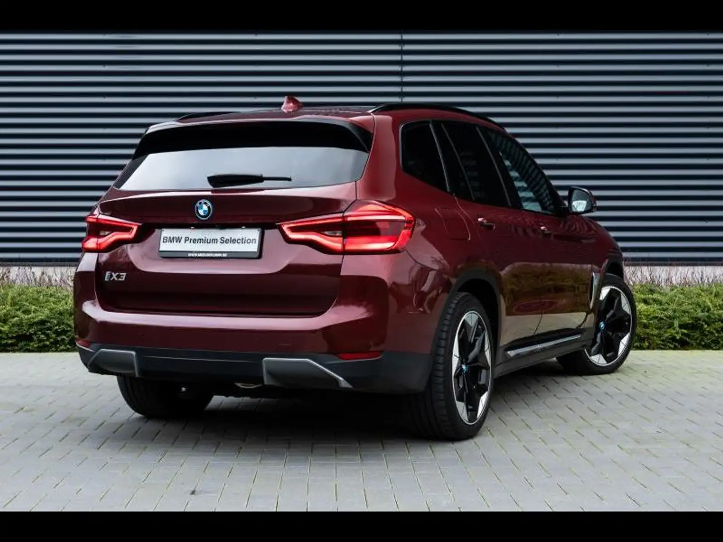 BMW iX3 Impressive Impressive Czerwony - 2