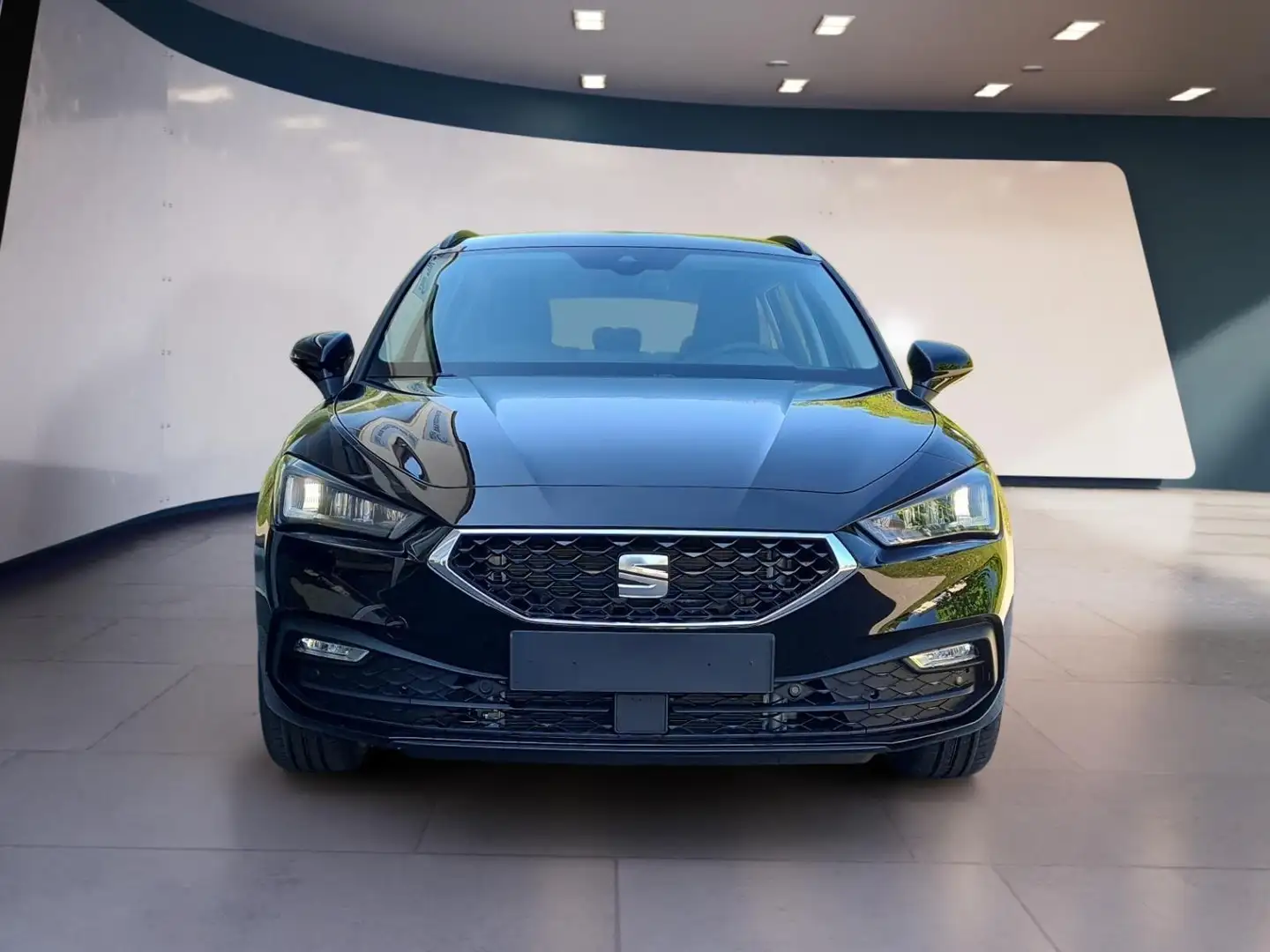 SEAT Leon Sportstourer 1.5 eTSI 110 kW Style ST 1.5eTSI D... Schwarz - 2