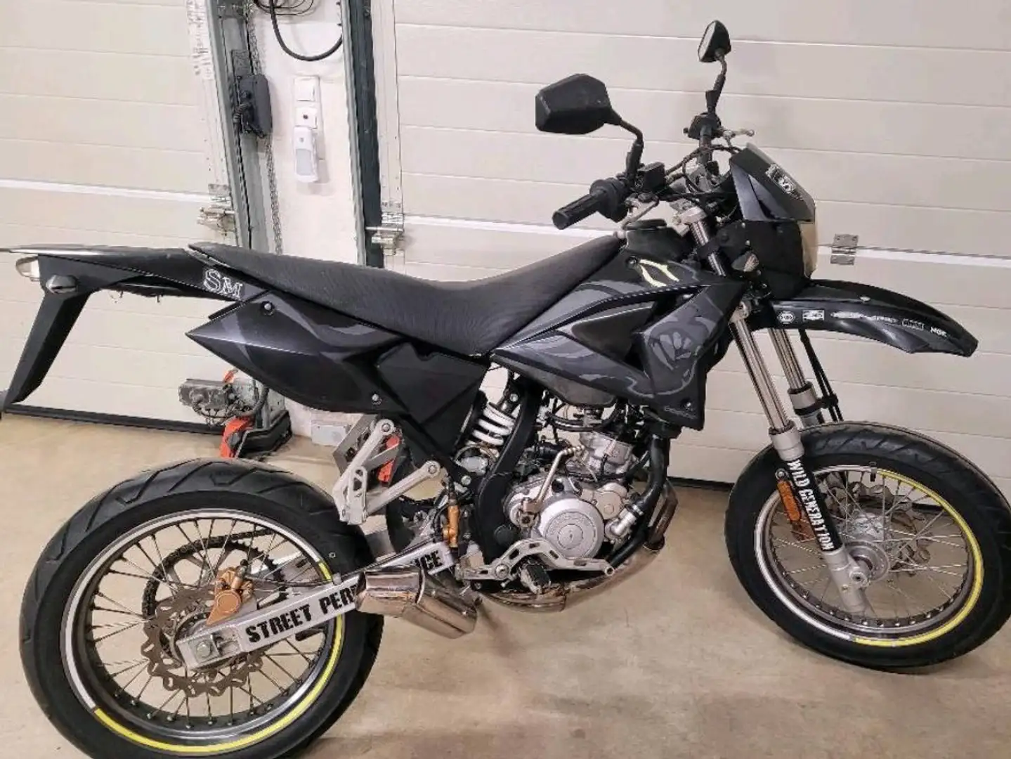 CPI SM Supermoto CPI SM 50 Schwarz - 1