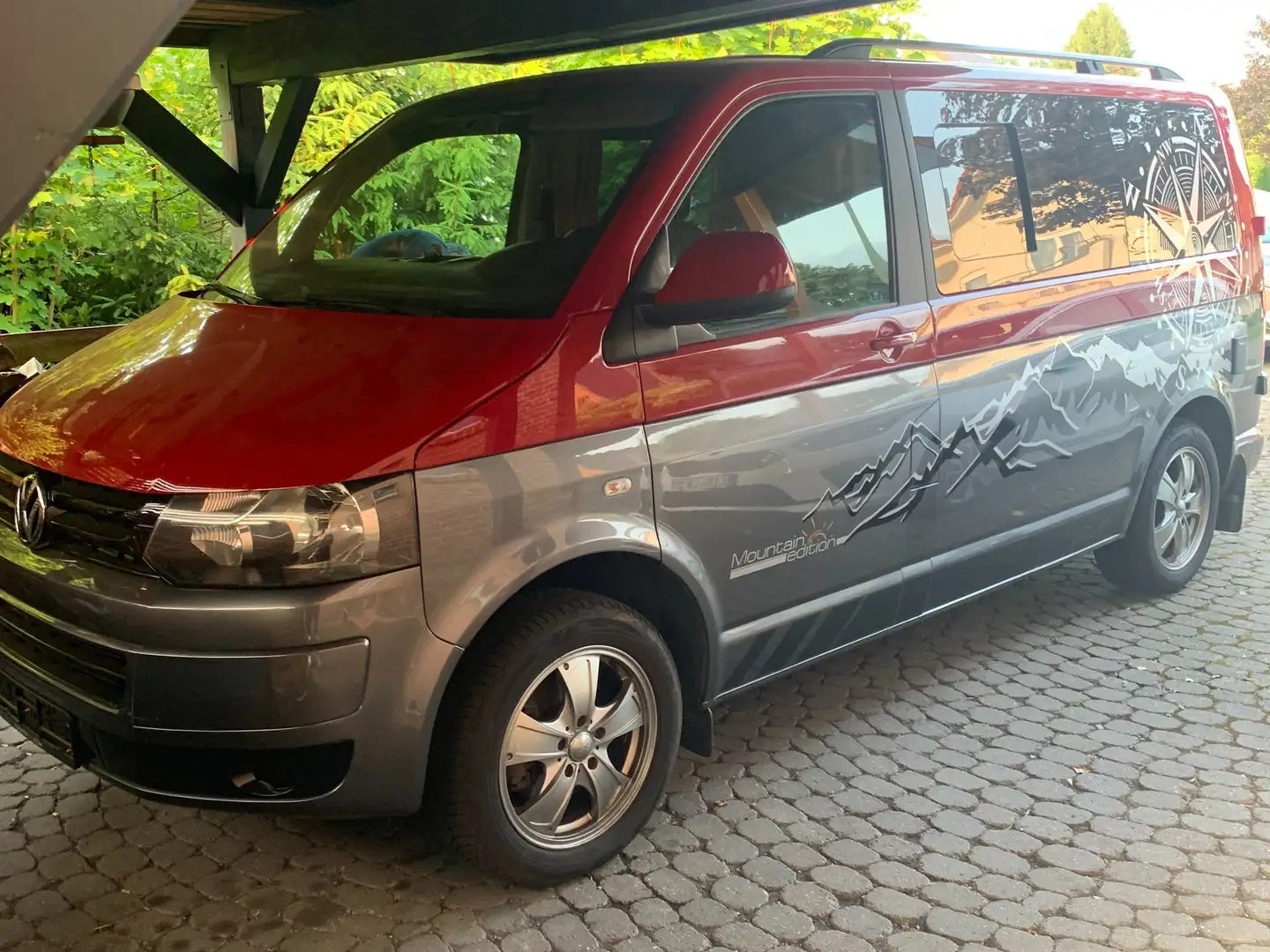 Volkswagen T5 California Plateado - 1