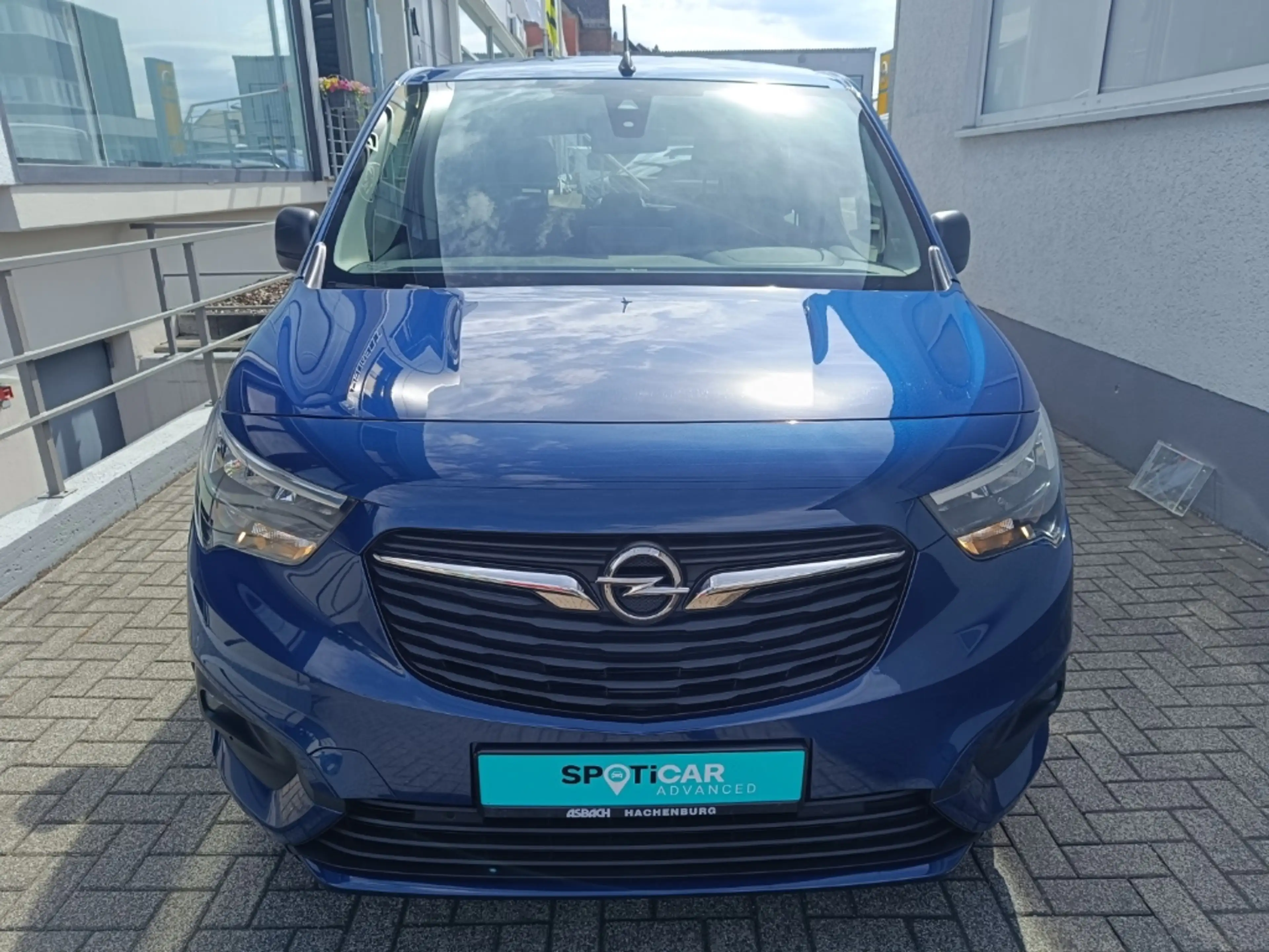 Opel Combo Life Edition — photo 5