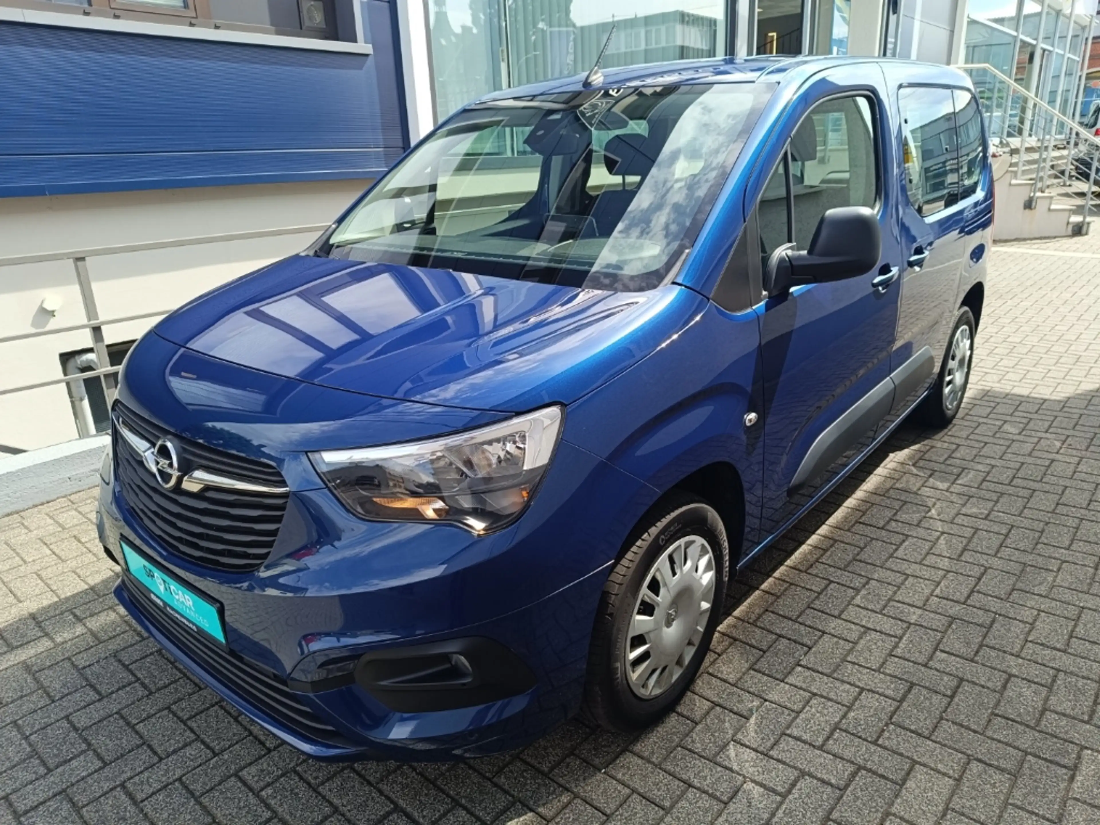Opel Combo Life Edition — photo 2