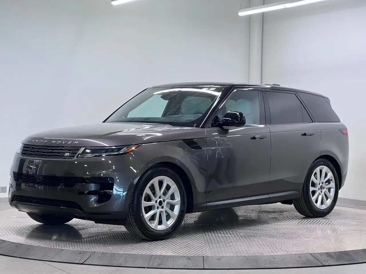 2026 Land Rover Range Rover Sport