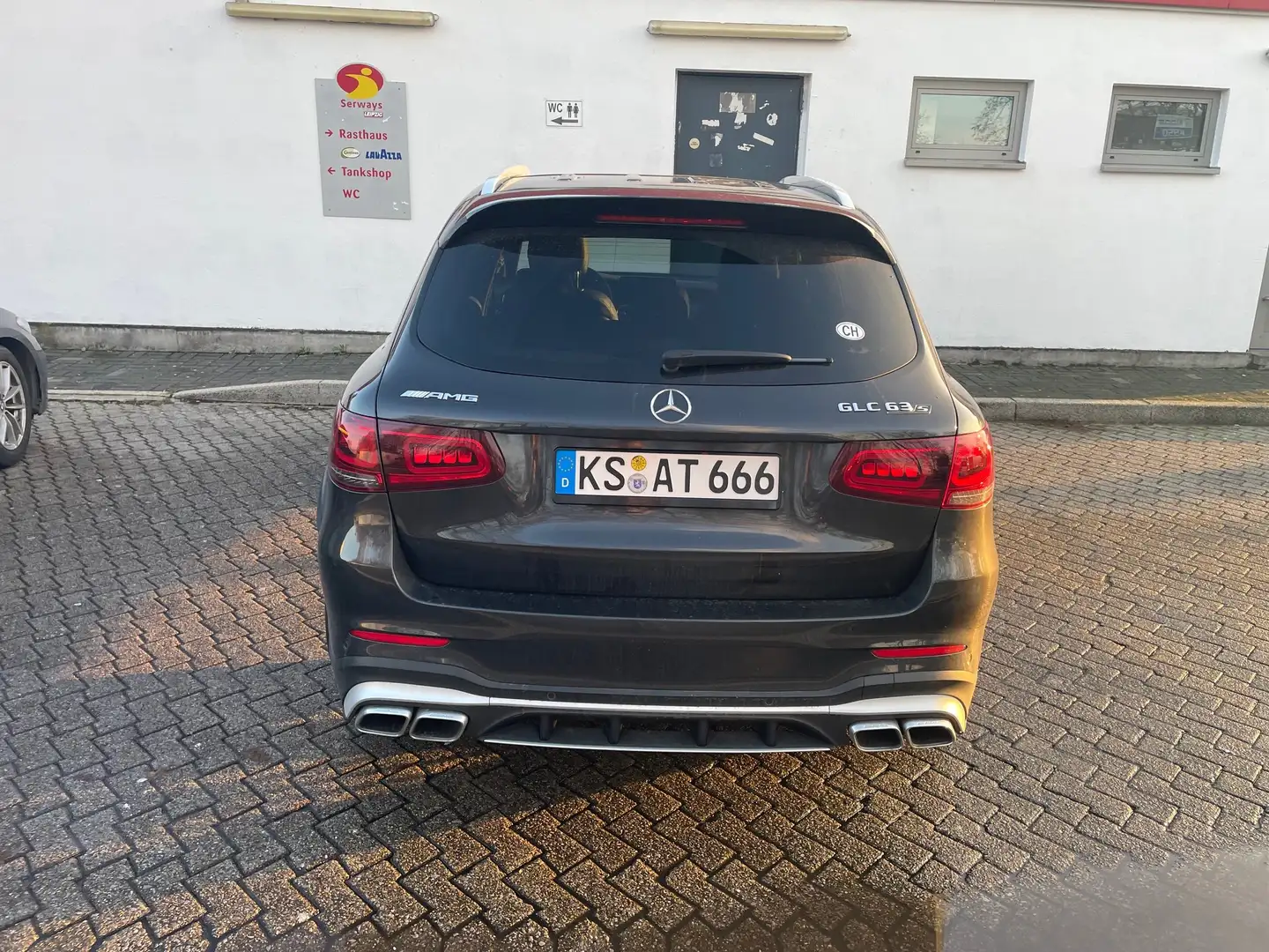 Mercedes-Benz GLC 63 AMG AMG GLC 63 S 4Matic+ AMG Speedshift MCT 9G Grijs - 1