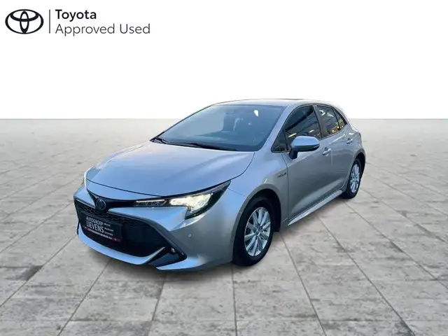 Toyota Corolla 1.8 hyb hb dynamic
