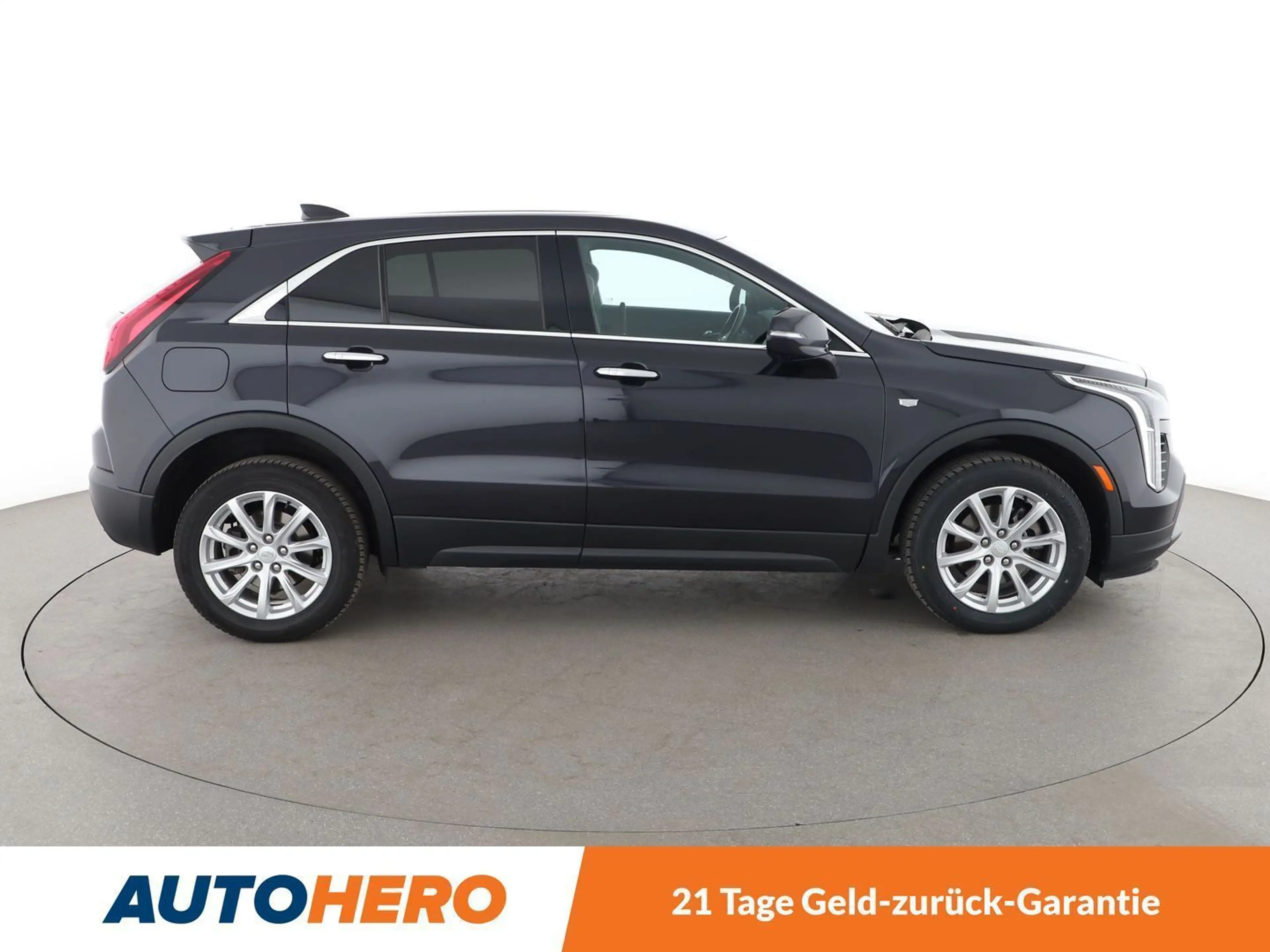 Cadillac XT4 350T Luxury AWD Aut*NAVI*TEMPO*CAM*PDC*SHZ* — photo 7