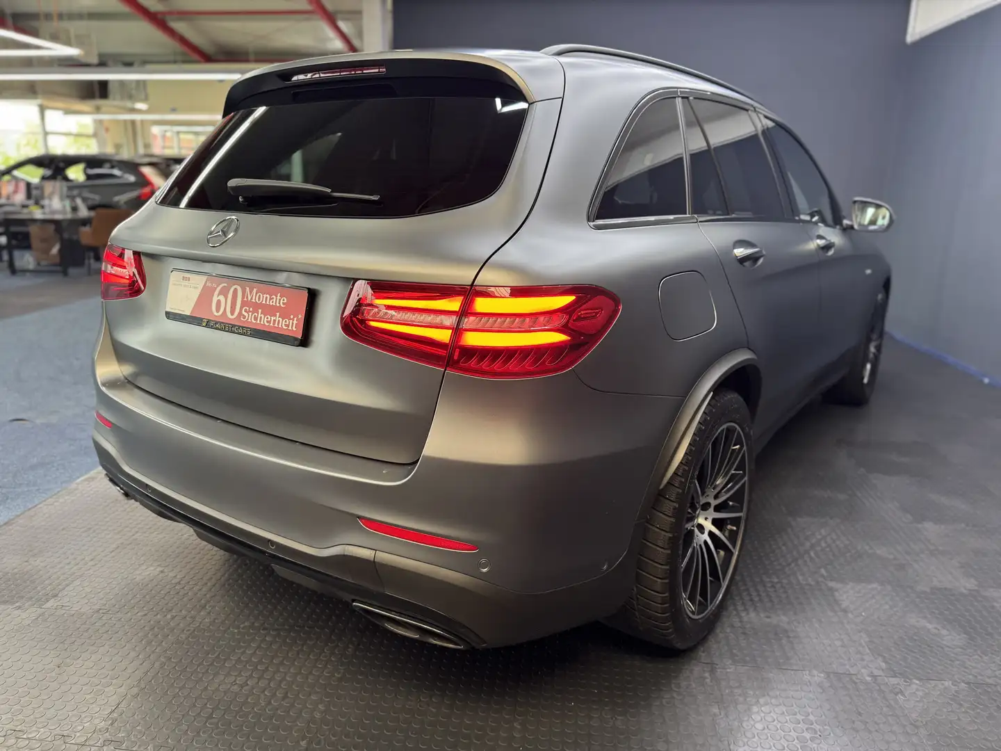 Mercedes-Benz GLC 43 AMG 4Matic*3J.Garantie*MATT*VOLL*HUD*PANO Gris - 2