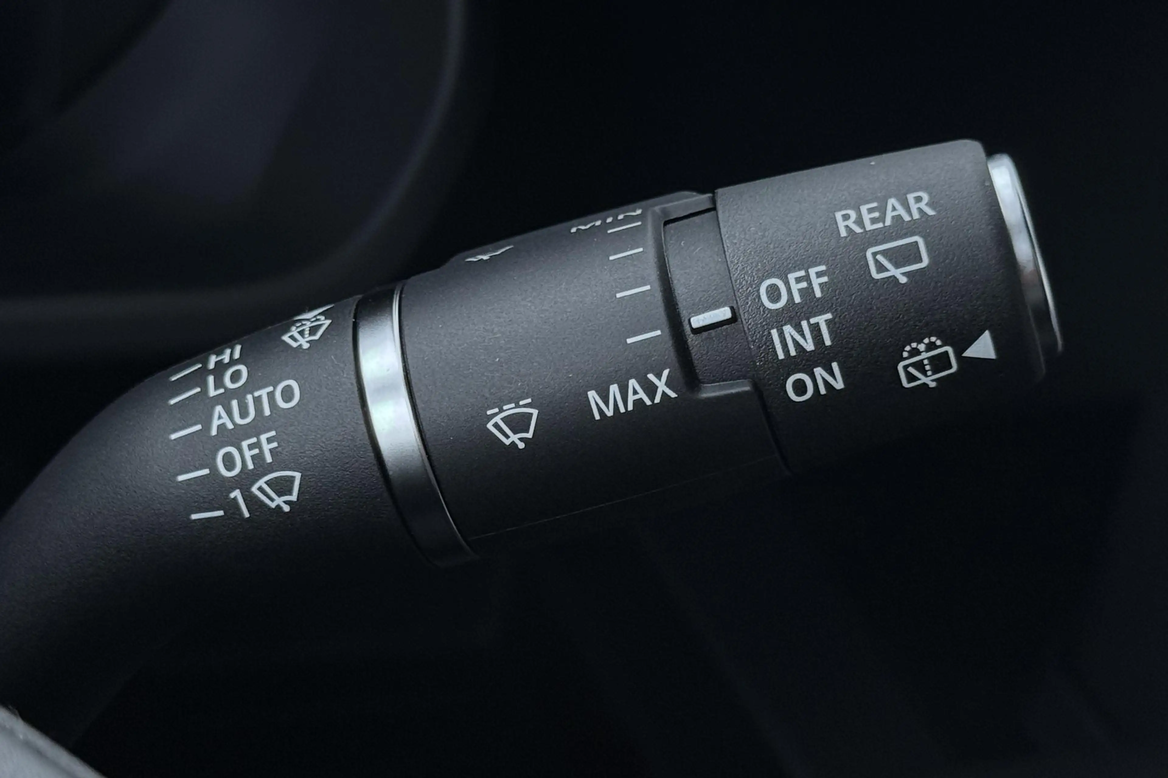 Land Rover Defender 2.0 P300e 110 X-Dynamic HSE | SATIN | Luchtvering — photo 42