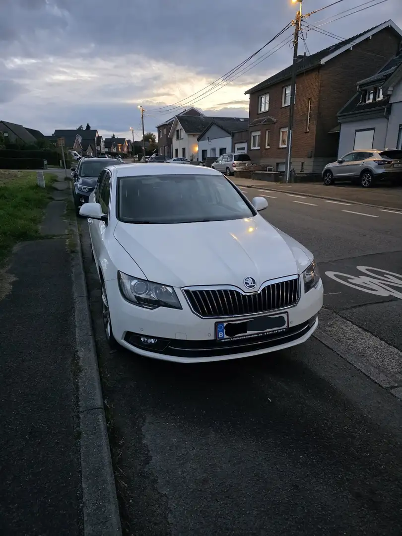 Skoda Superb 1.6 CR TDi Ambition - 2
