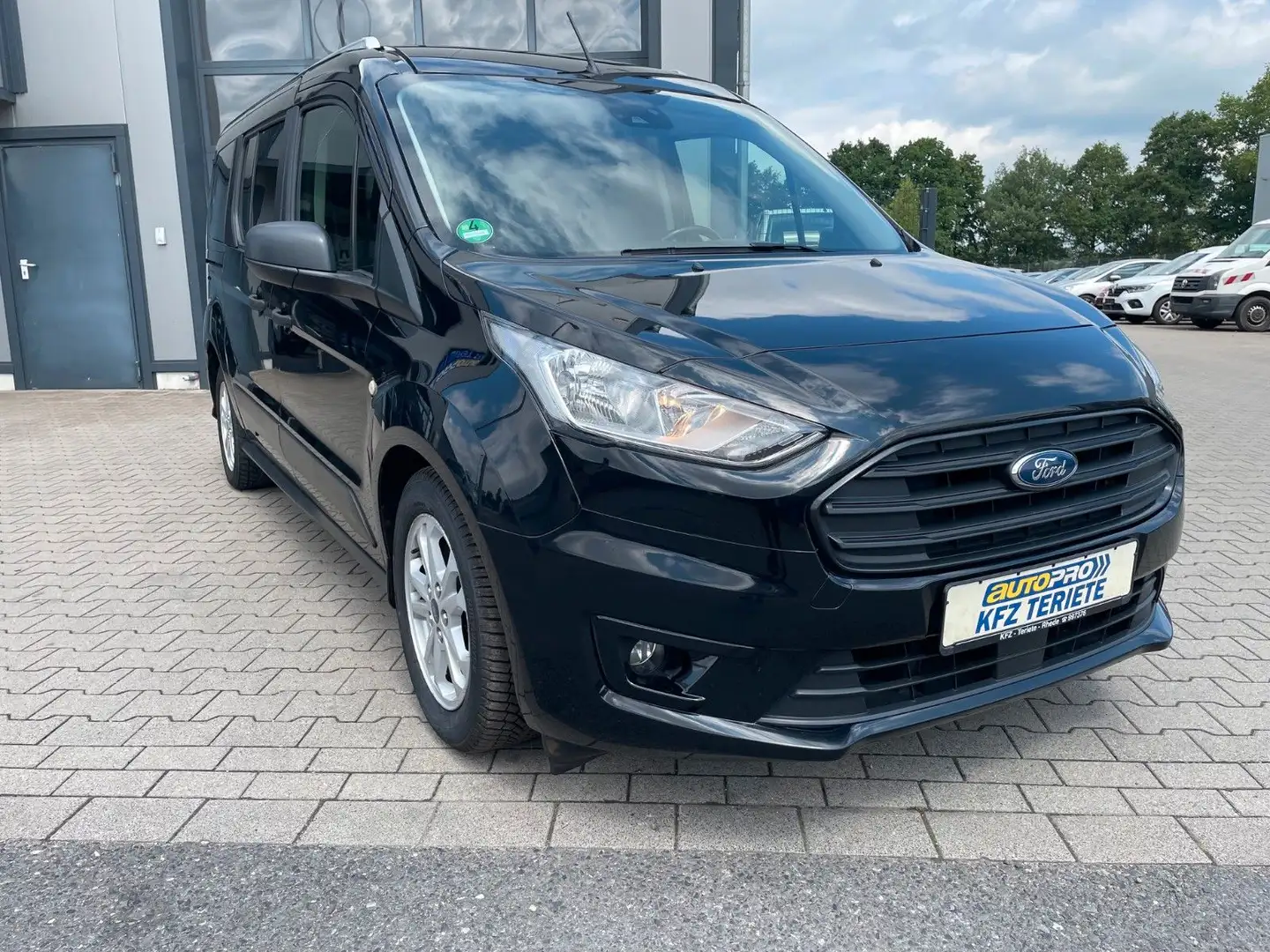 Ford Transit Connect Kombi lang Trend 7 S Automatik Schwarz - 2