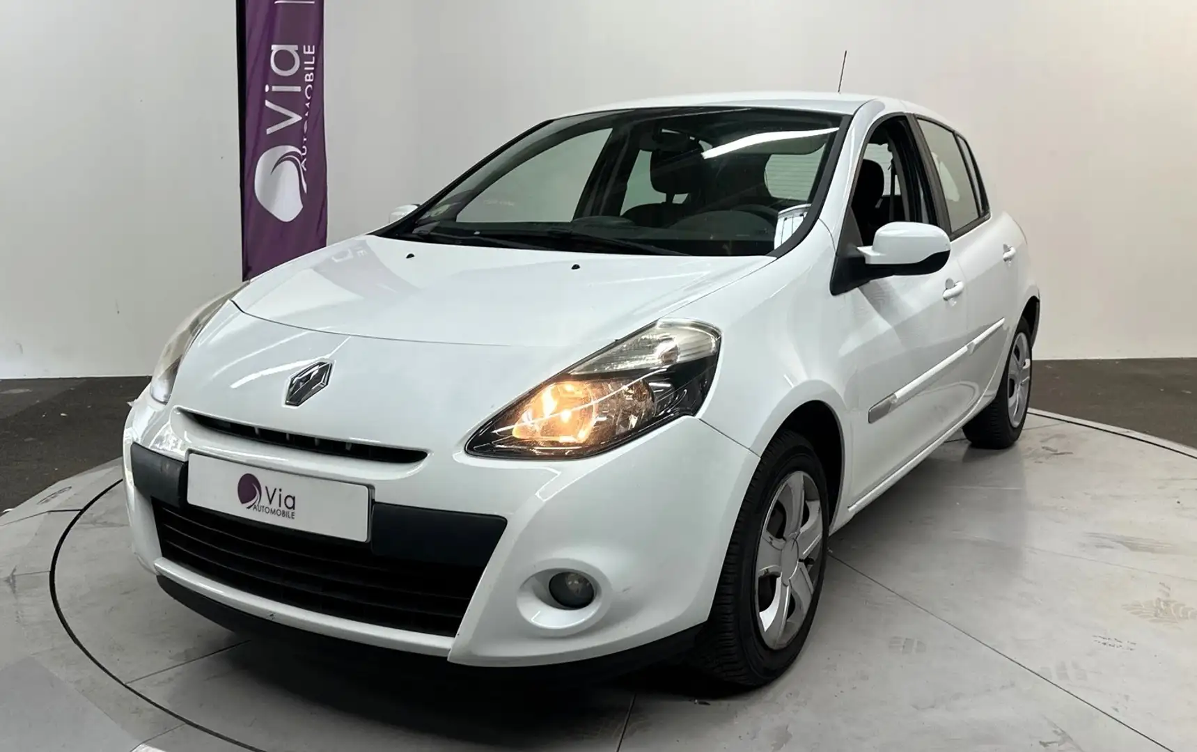 Renault Clio dCi 90 eco2 Expression Clim 89g Blanc - 1