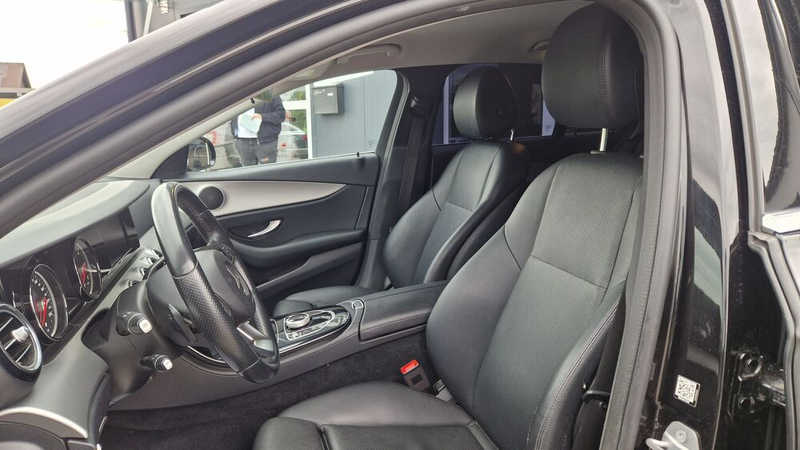 Mercedes-Benz E 200 d aut. AMG Line — photo 9