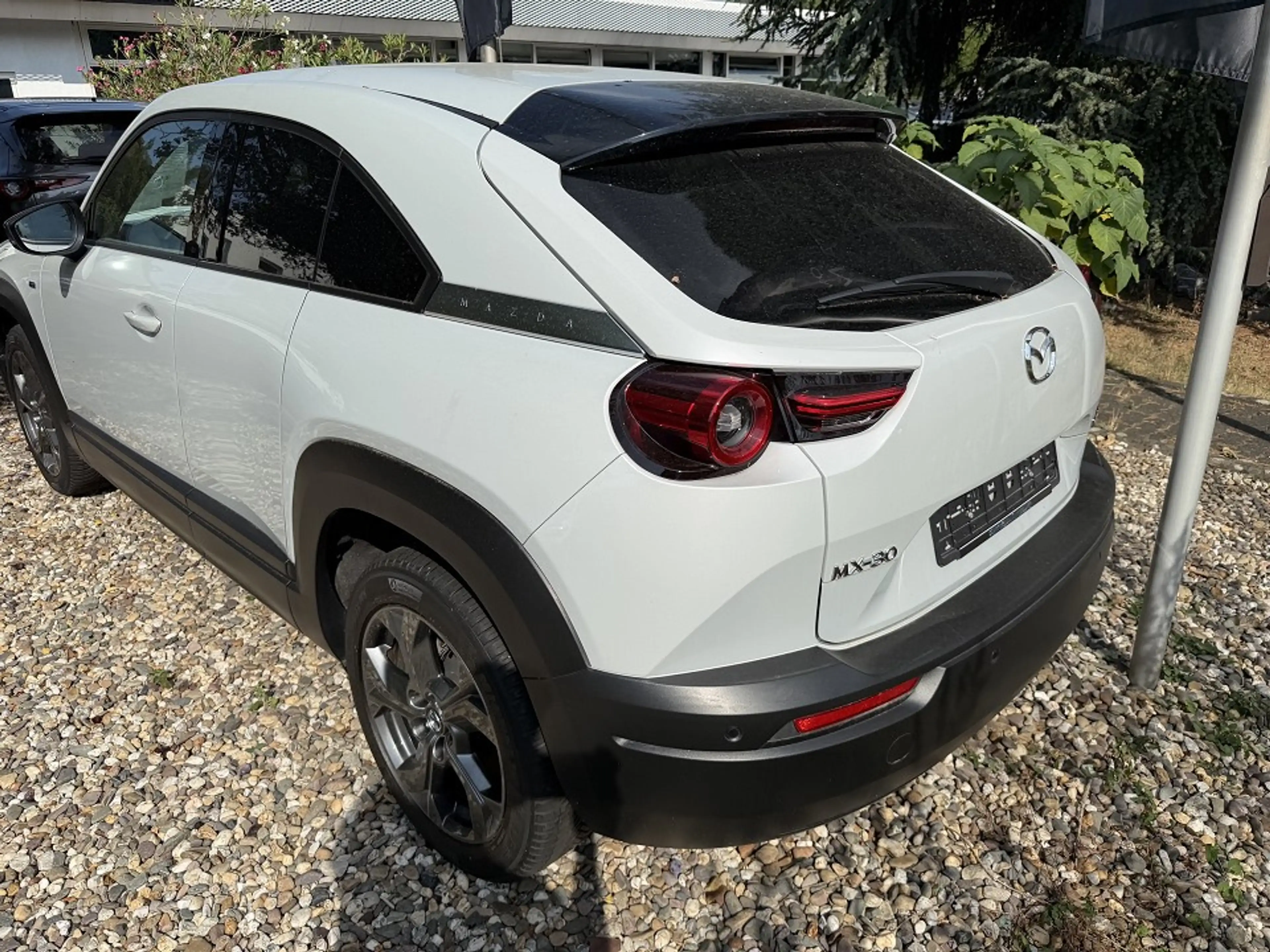Mazda MX-30 35,5 kWh e-SKYACTIV EV ADVANTAGE MC — photo 4