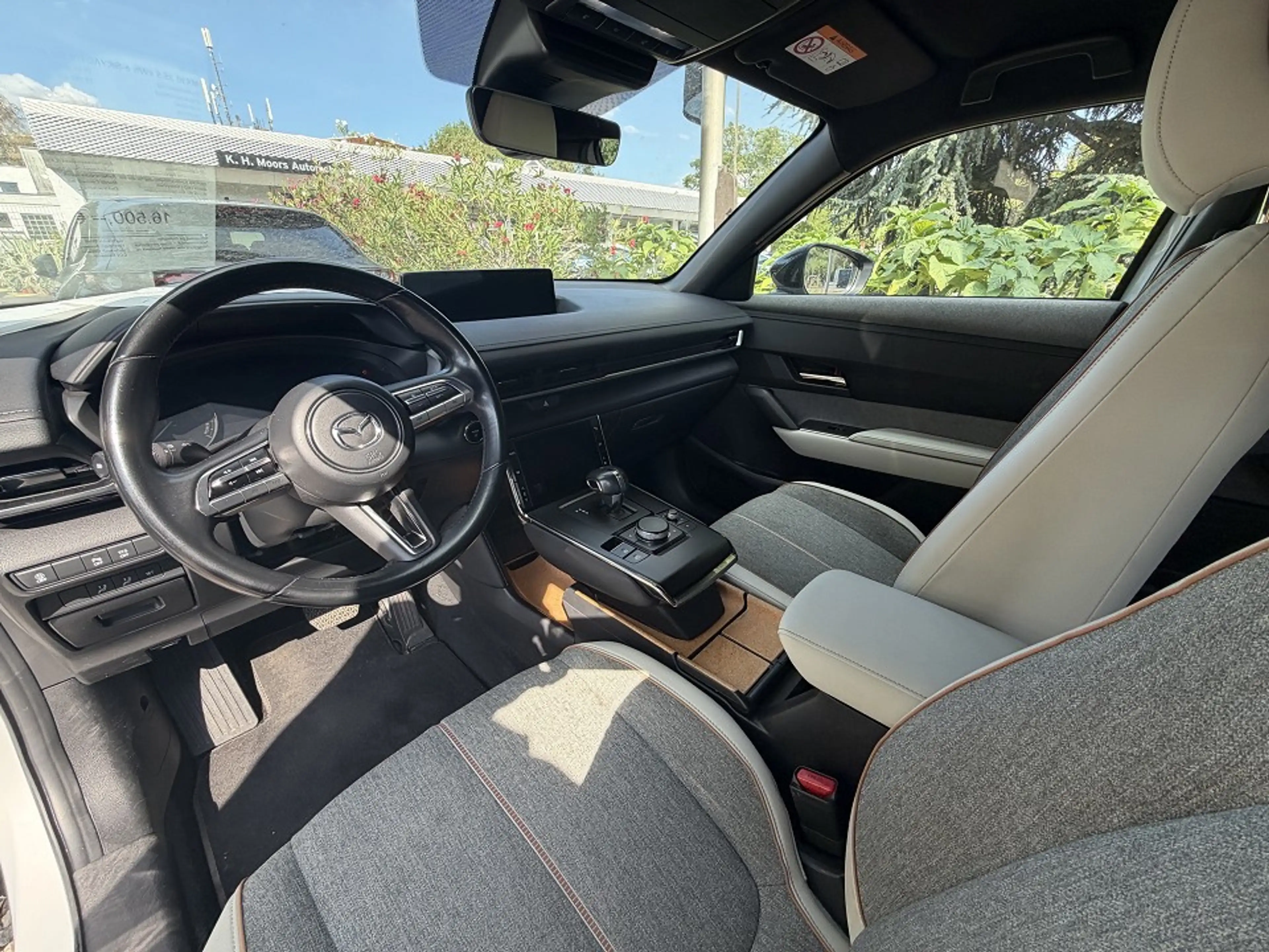 Mazda MX-30 35,5 kWh e-SKYACTIV EV ADVANTAGE MC — photo 10