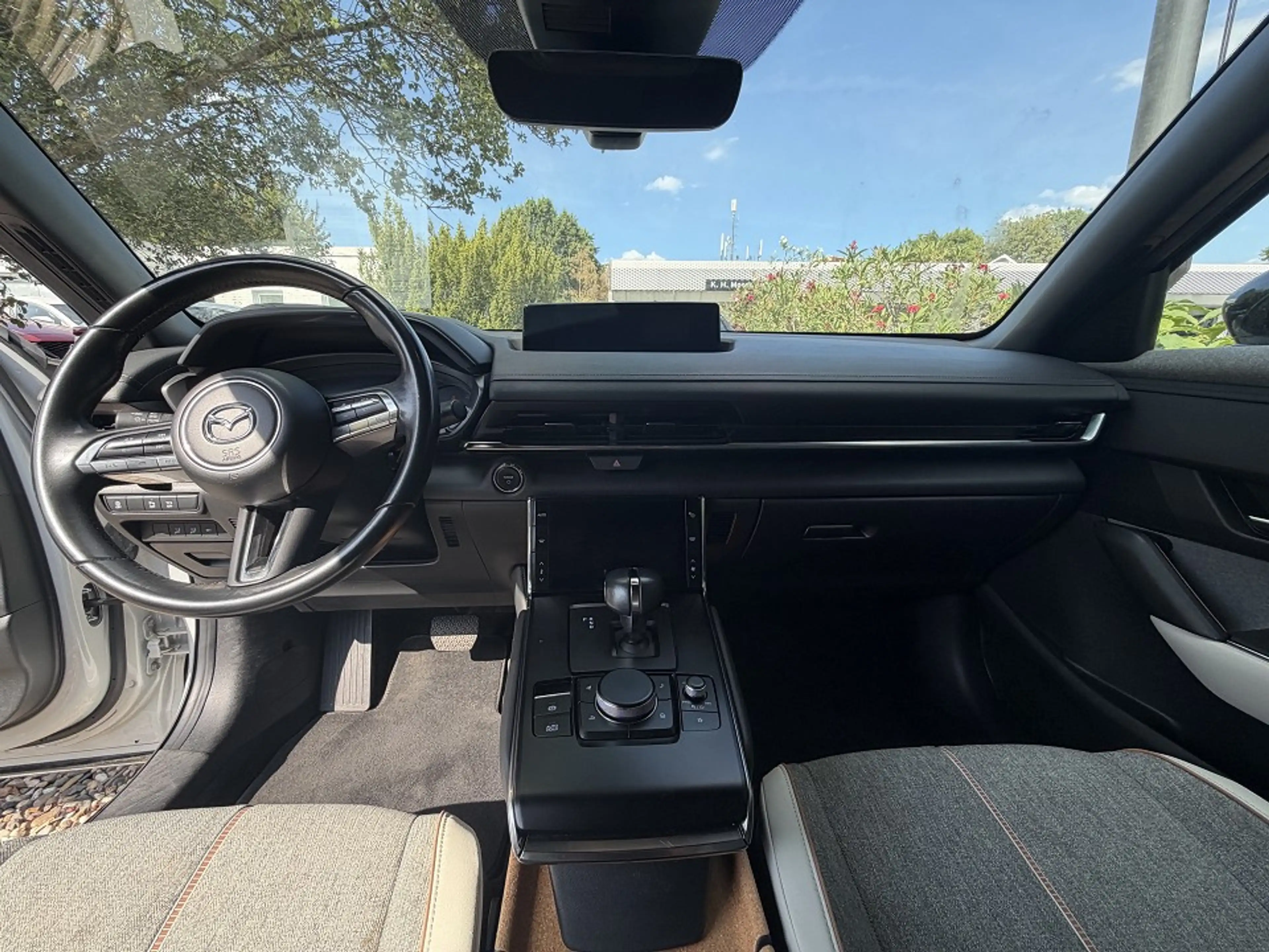 Mazda MX-30 35,5 kWh e-SKYACTIV EV ADVANTAGE MC — photo 11