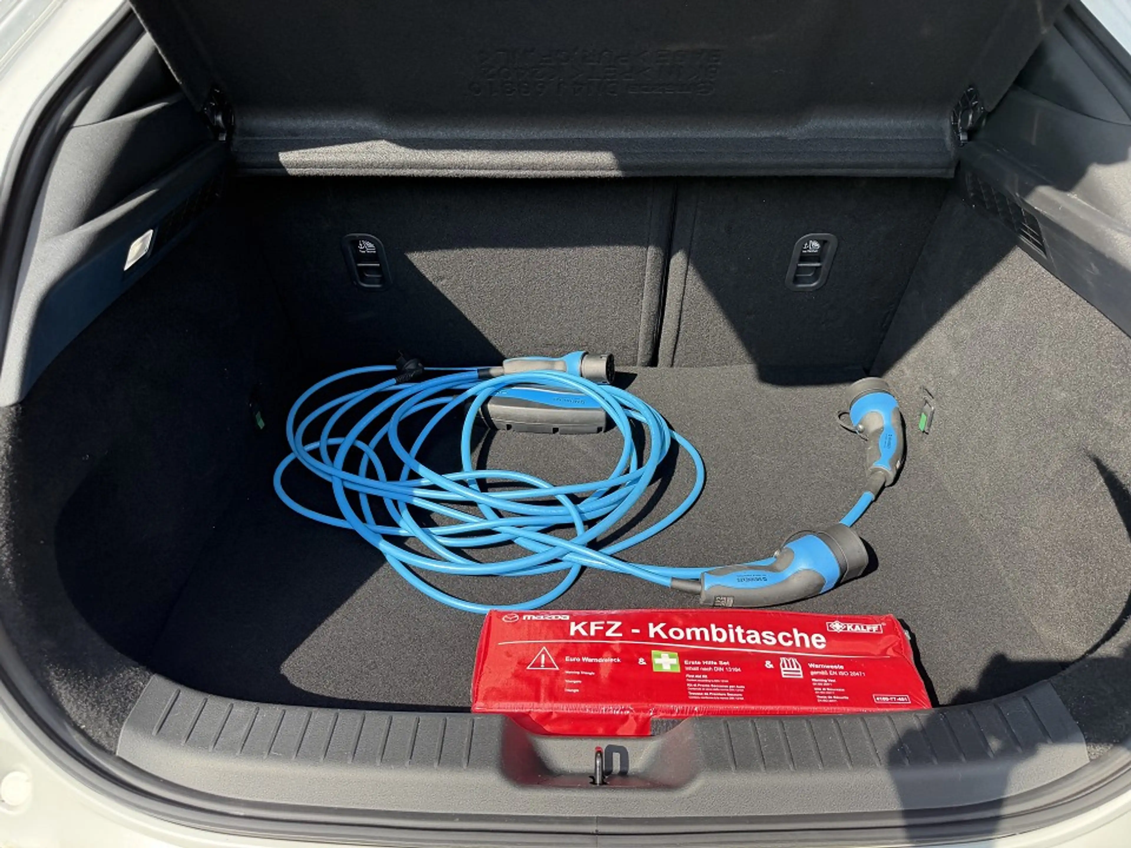Mazda MX-30 35,5 kWh e-SKYACTIV EV ADVANTAGE MC — photo 7