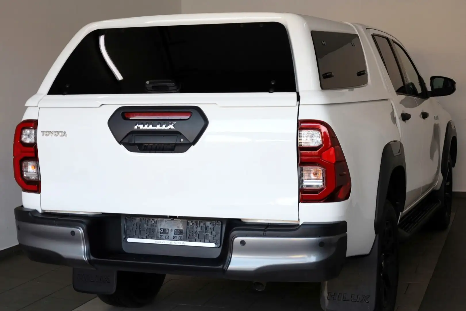 Toyota Hilux 2.8 D-4D 4x4 Invincible,HardTop,Garantie Weiß - 2