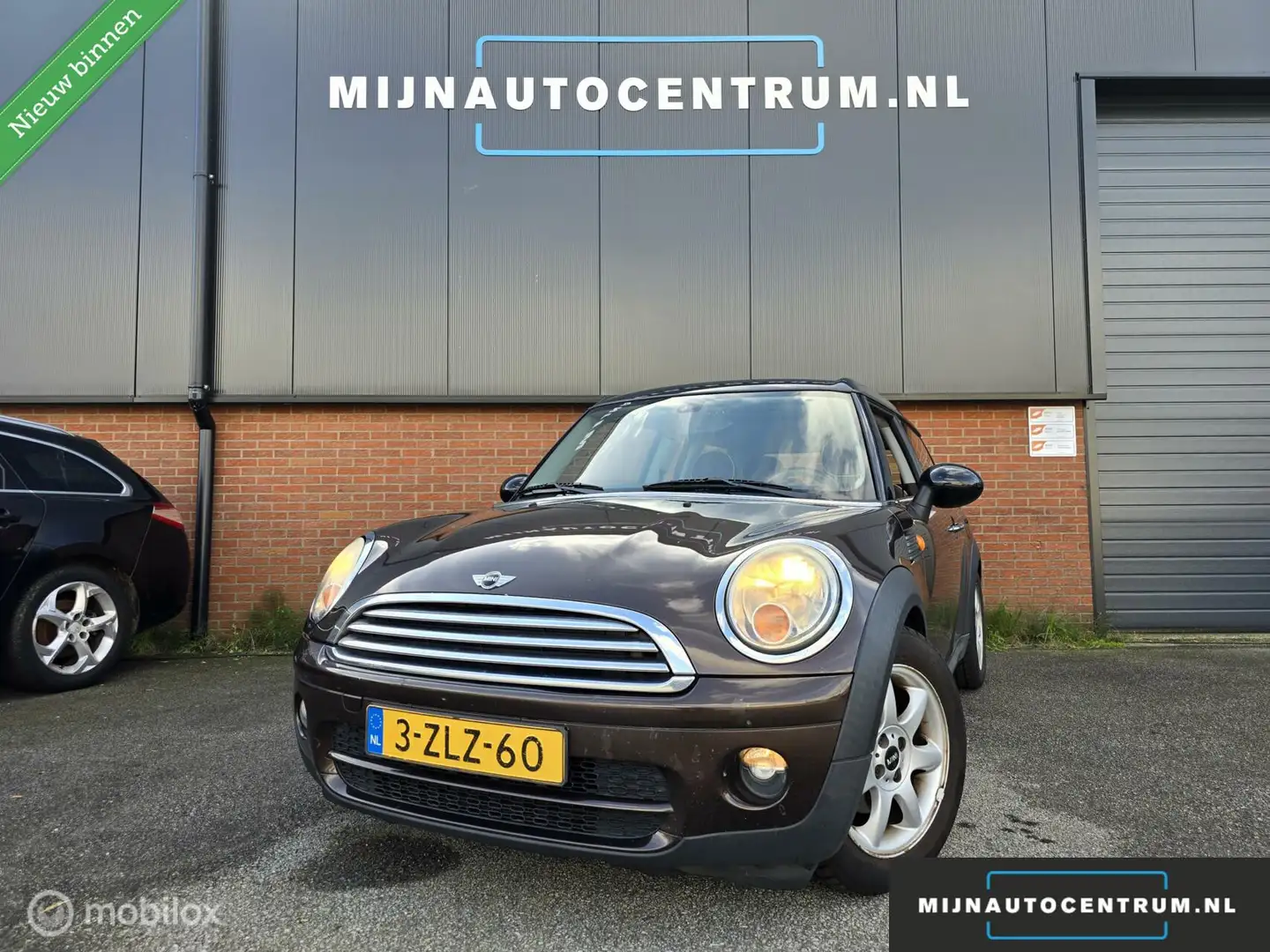 MINI Cooper D Clubman 1.6 / AIRCO / PANO / CRUIS CONTROL Marrón - 1
