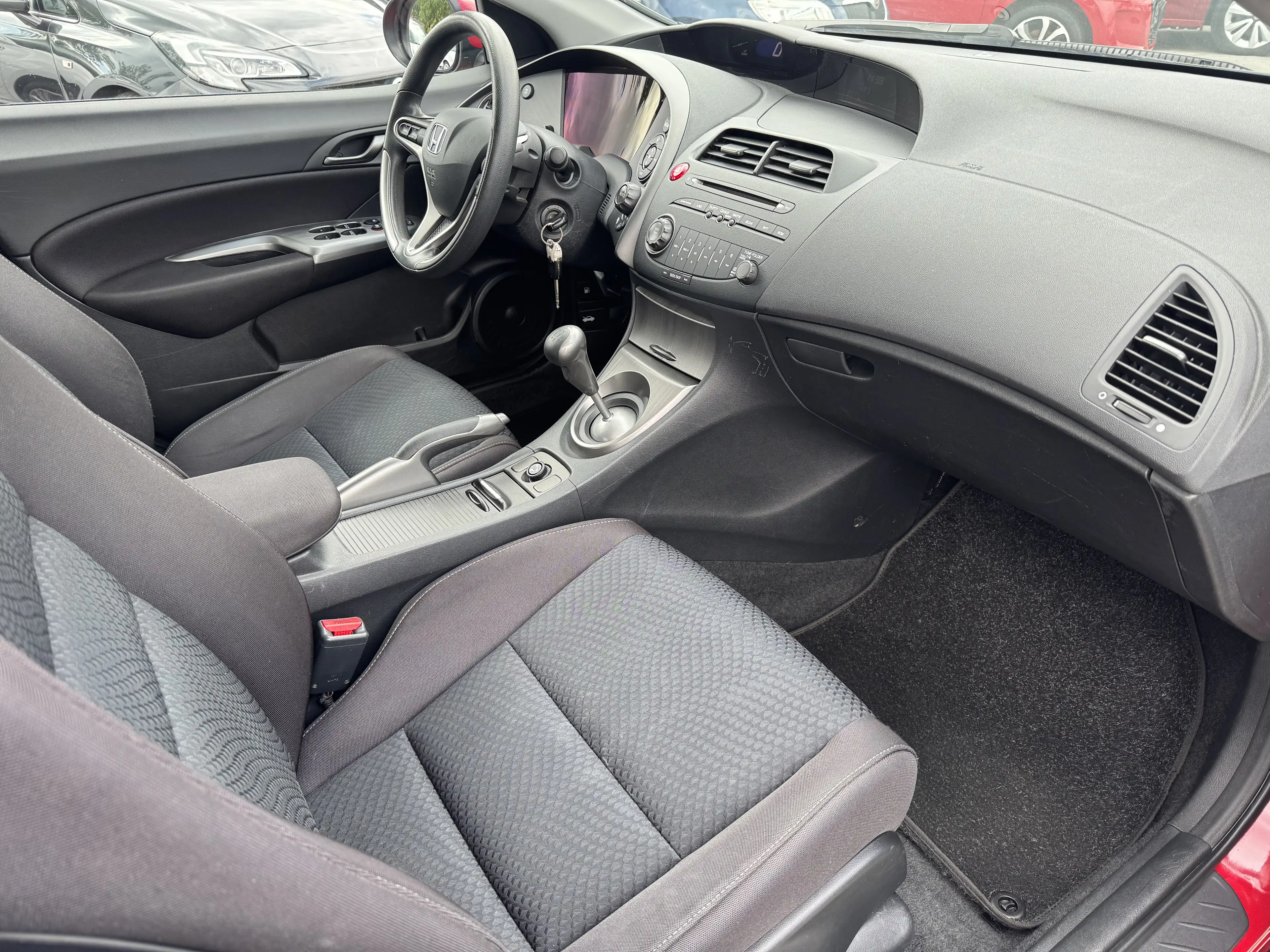 Honda Civic Lim. 5-trg. 1.4 Comfort / 1 Hand — photo 2