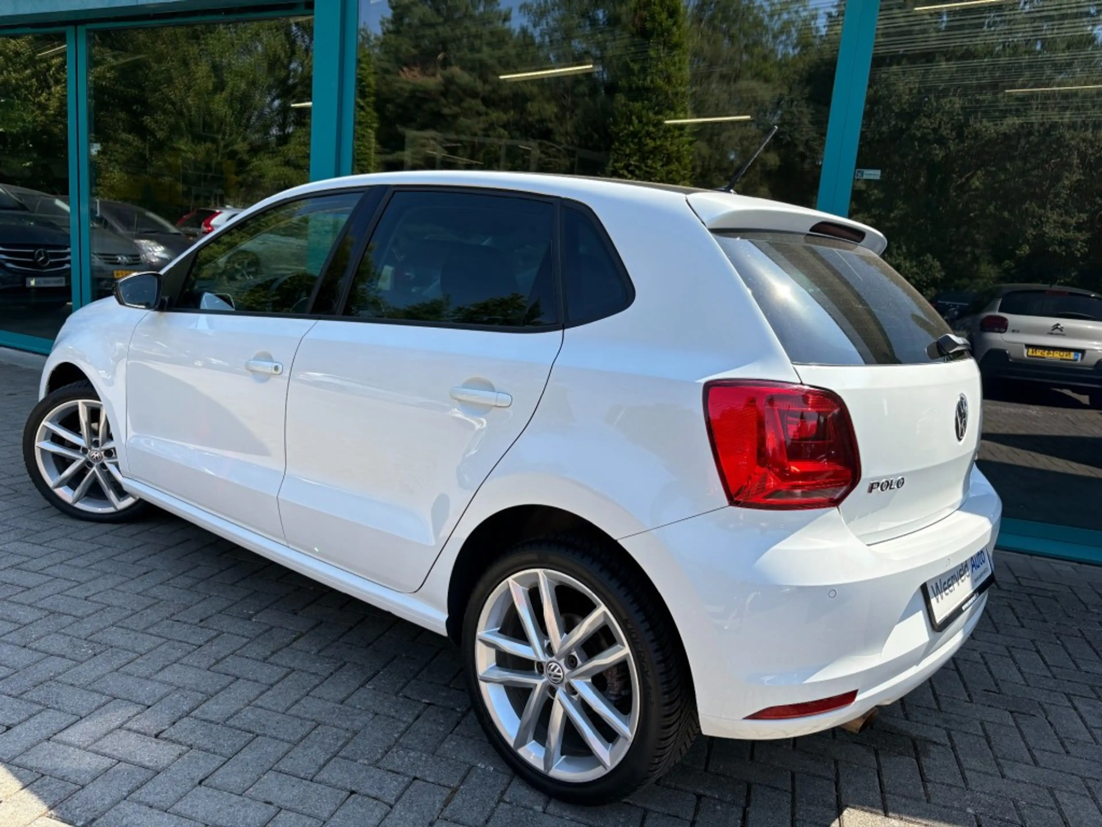 Volkswagen Polo 1.2 TSI HIGHLINE  Airco, 17Inch, PDC — photo 2