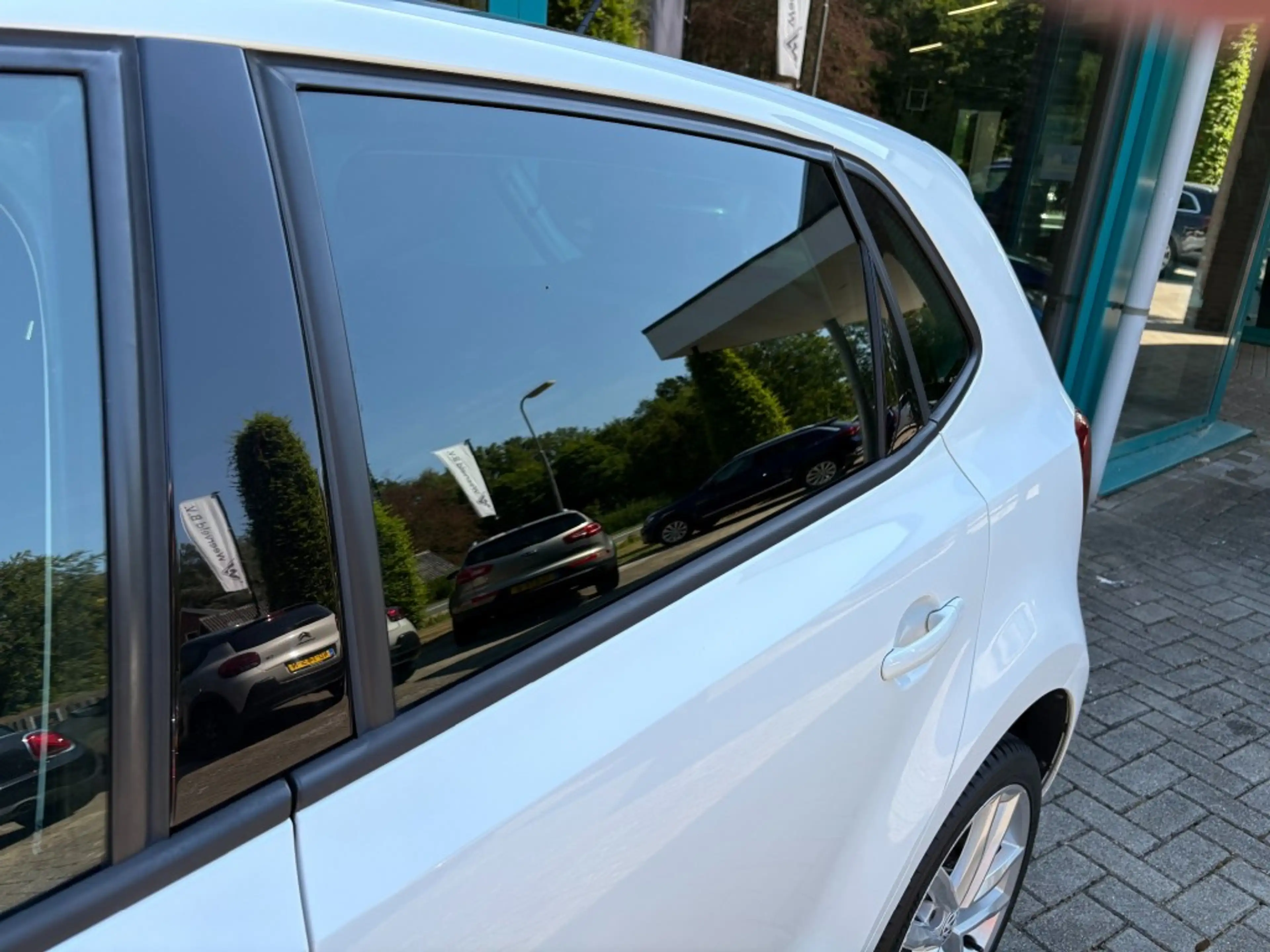 Volkswagen Polo 1.2 TSI HIGHLINE  Airco, 17Inch, PDC — photo 18