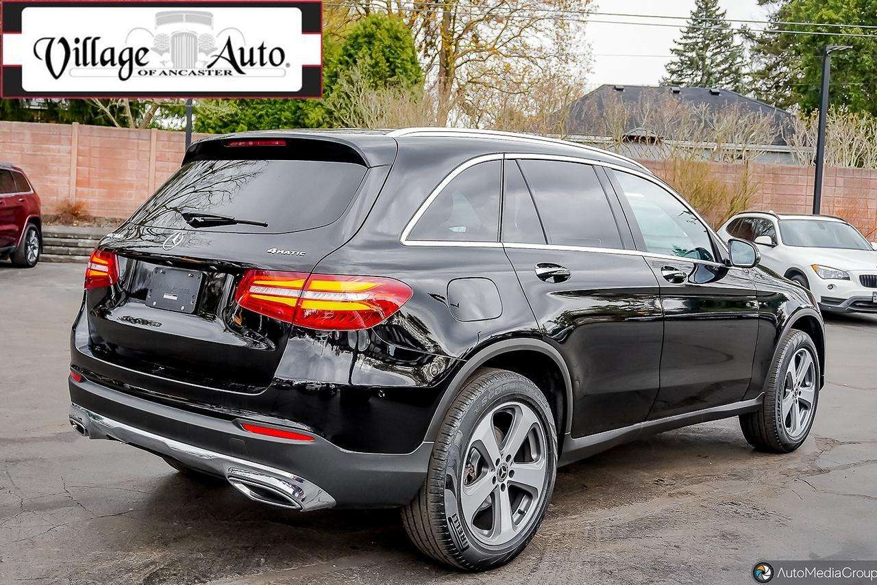 2019 Mercedes-Benz GLC GLC 300 4MATIC SUV — снимка 1