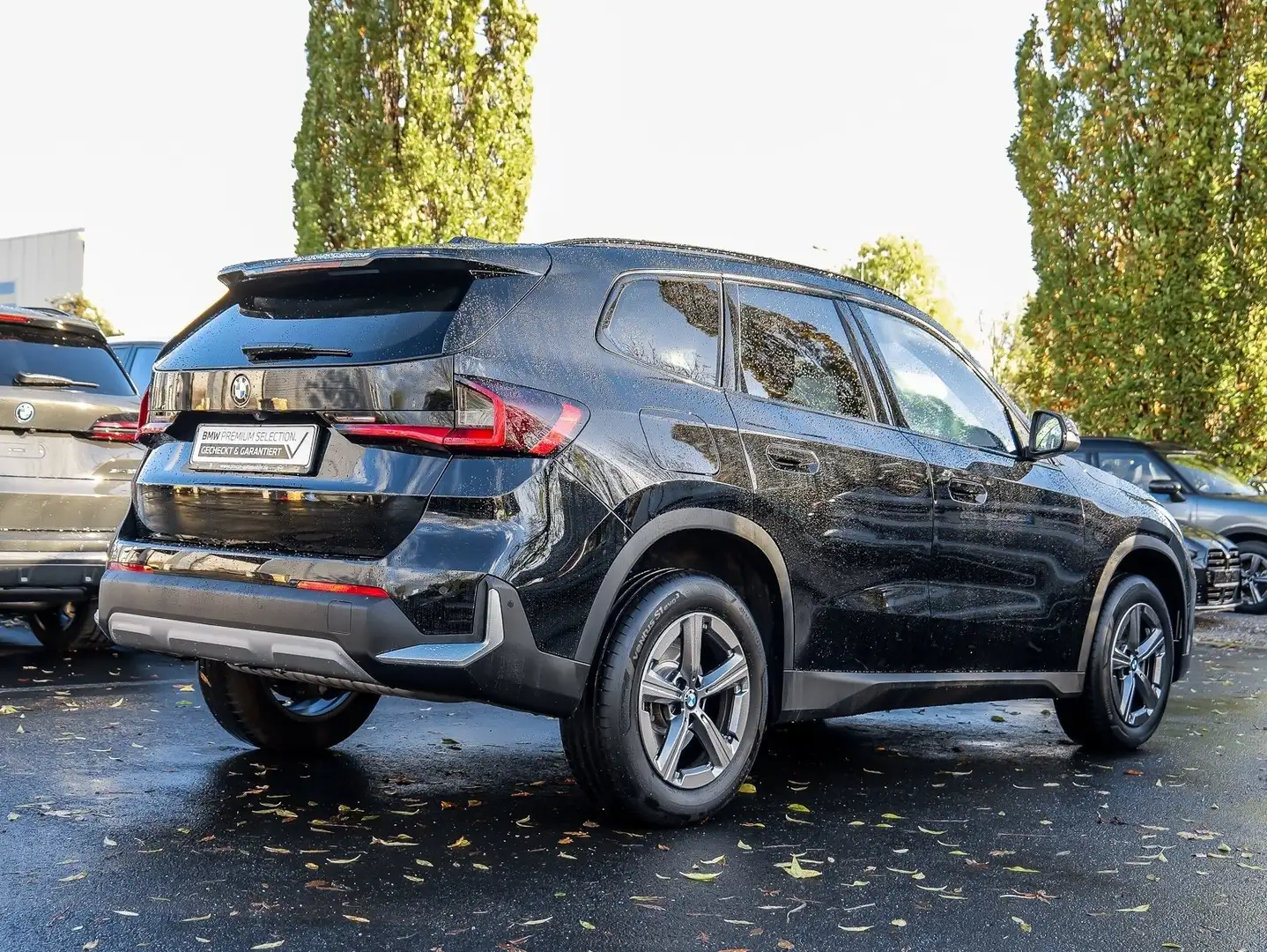 BMW X1 sDrive18i (ab 2022) AHK RFK NAVI LED PDC V+H Schwarz - 2