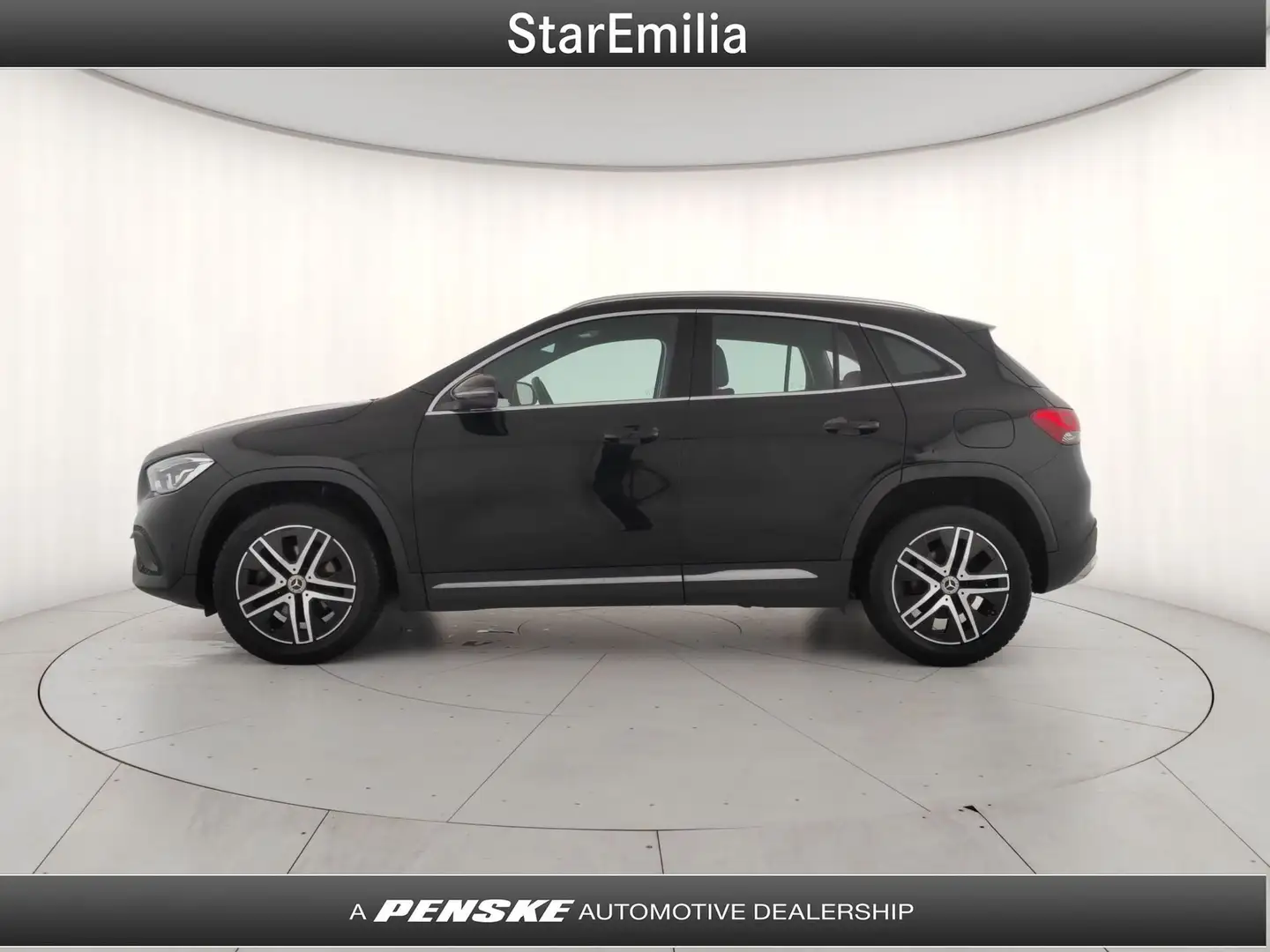 Mercedes-Benz GLA 180 GLA 180 d Automatic Sport Plus Schwarz - 2