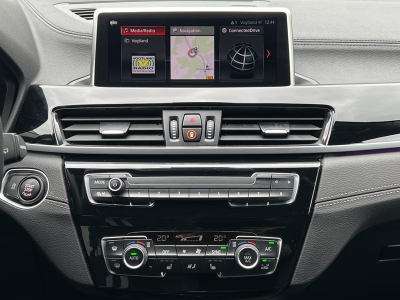BMW X1 sDrive18d Aut. Sport Line LED ParkA. SpurA. — photo 13