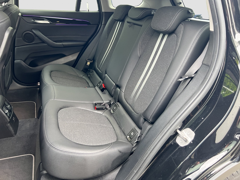 BMW X1 sDrive18d Aut. Sport Line LED ParkA. SpurA. — photo 15