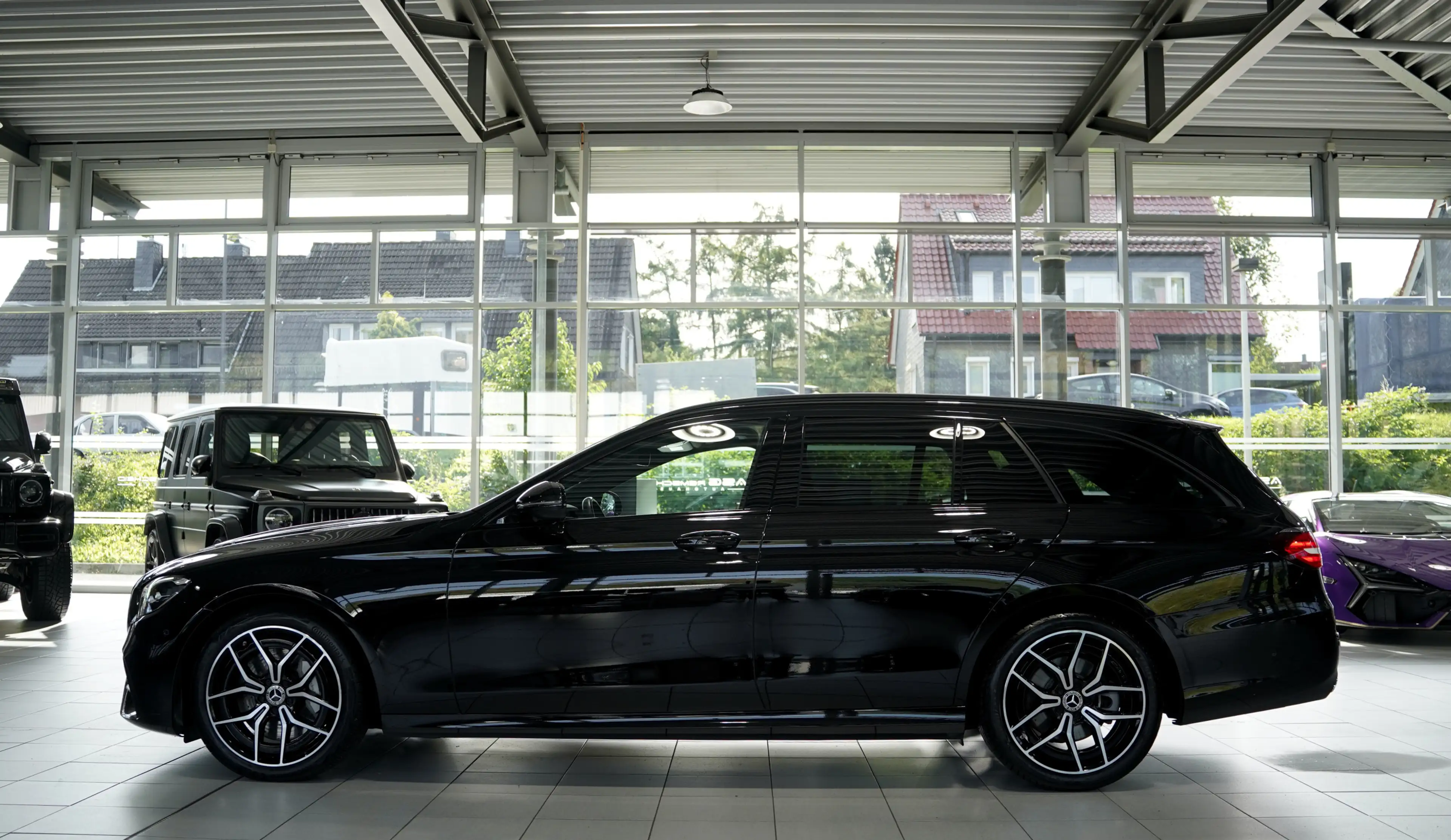 Mercedes-Benz E 400 d 4M T AMG Line 2H *19*GSD*Night*360°*AHK — photo 10