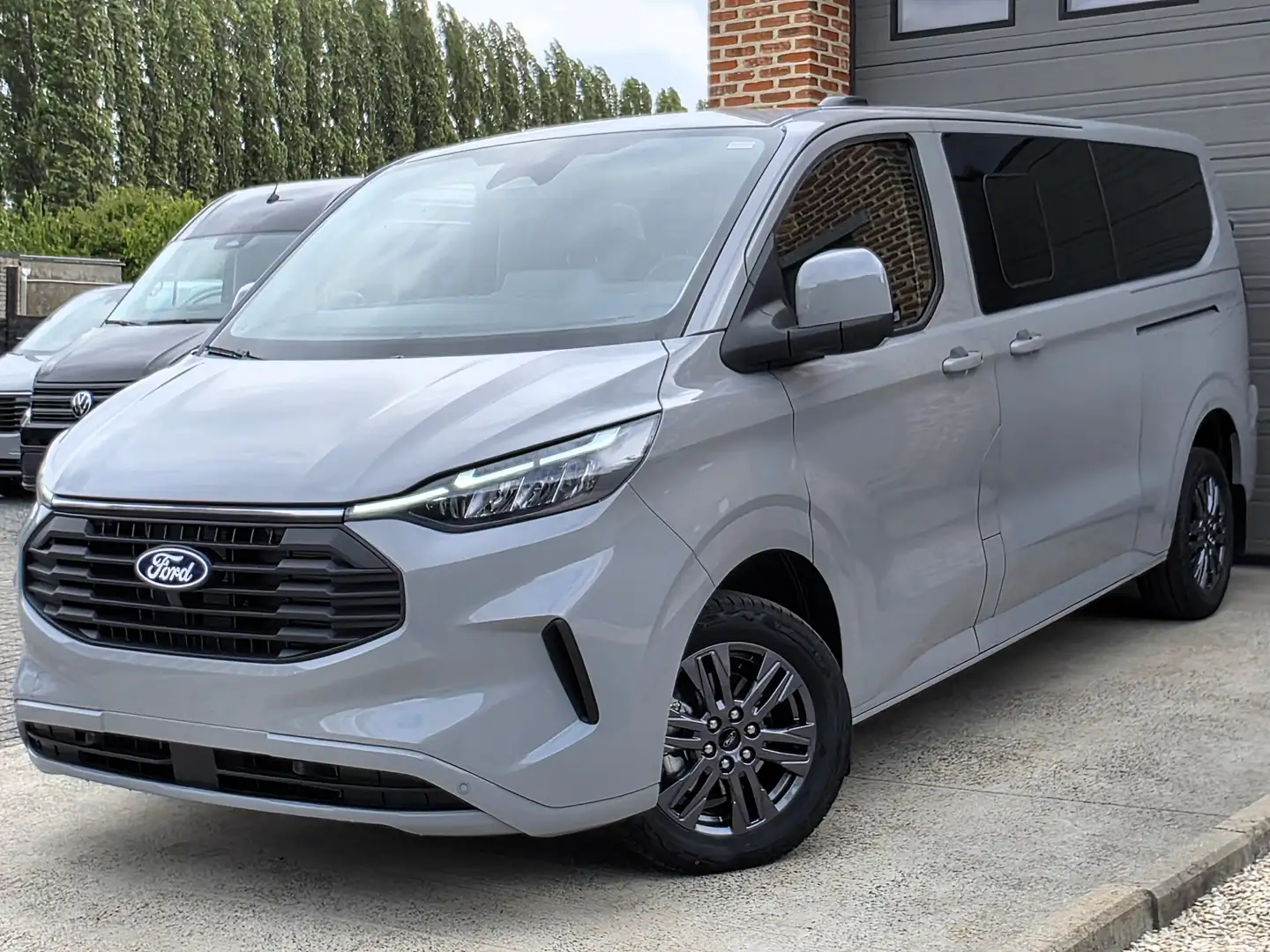 Ford Transit Custom Limited 39.990EX -  2025 NIEUW 0KM - 9 Zitplaatsen Gris - 1