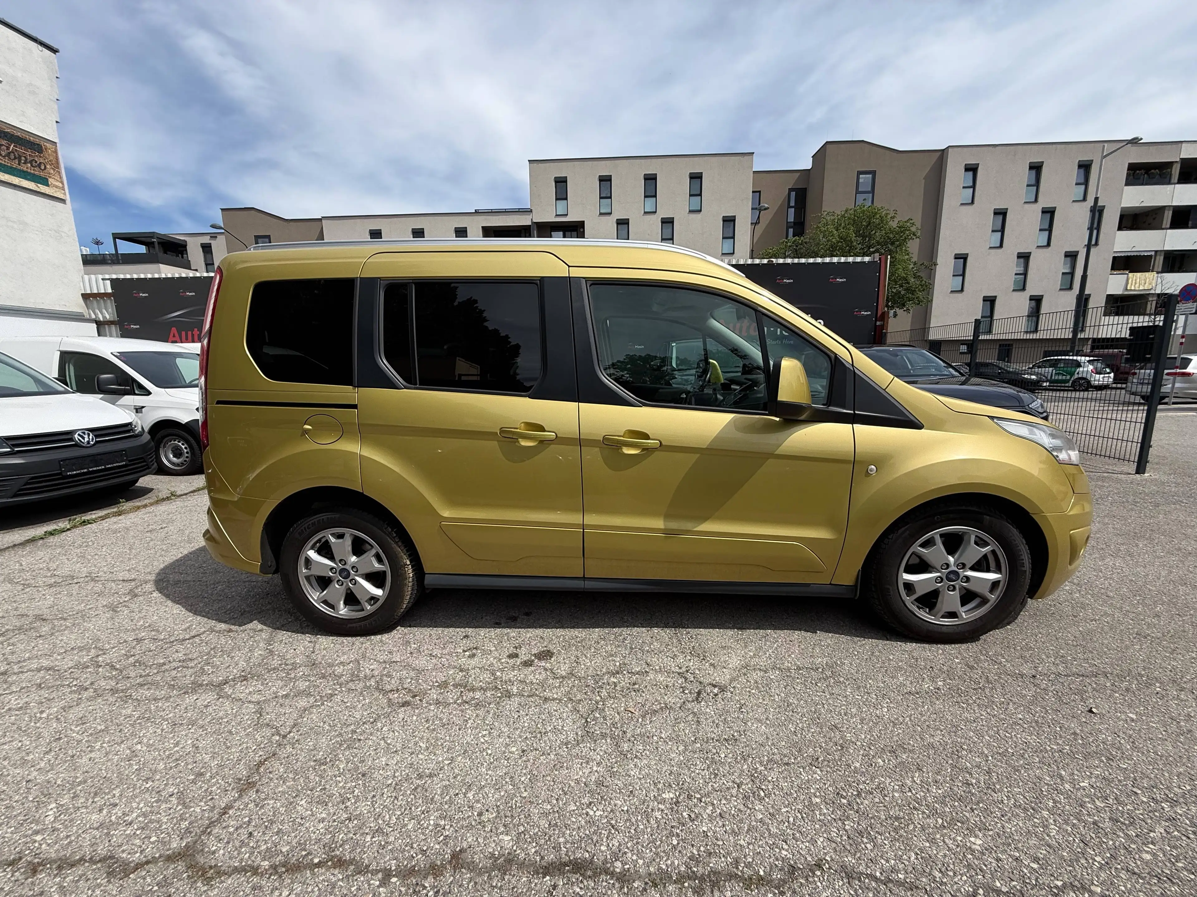 Ford Tourneo Connect Titanium //PANORAMADACH// — photo 7