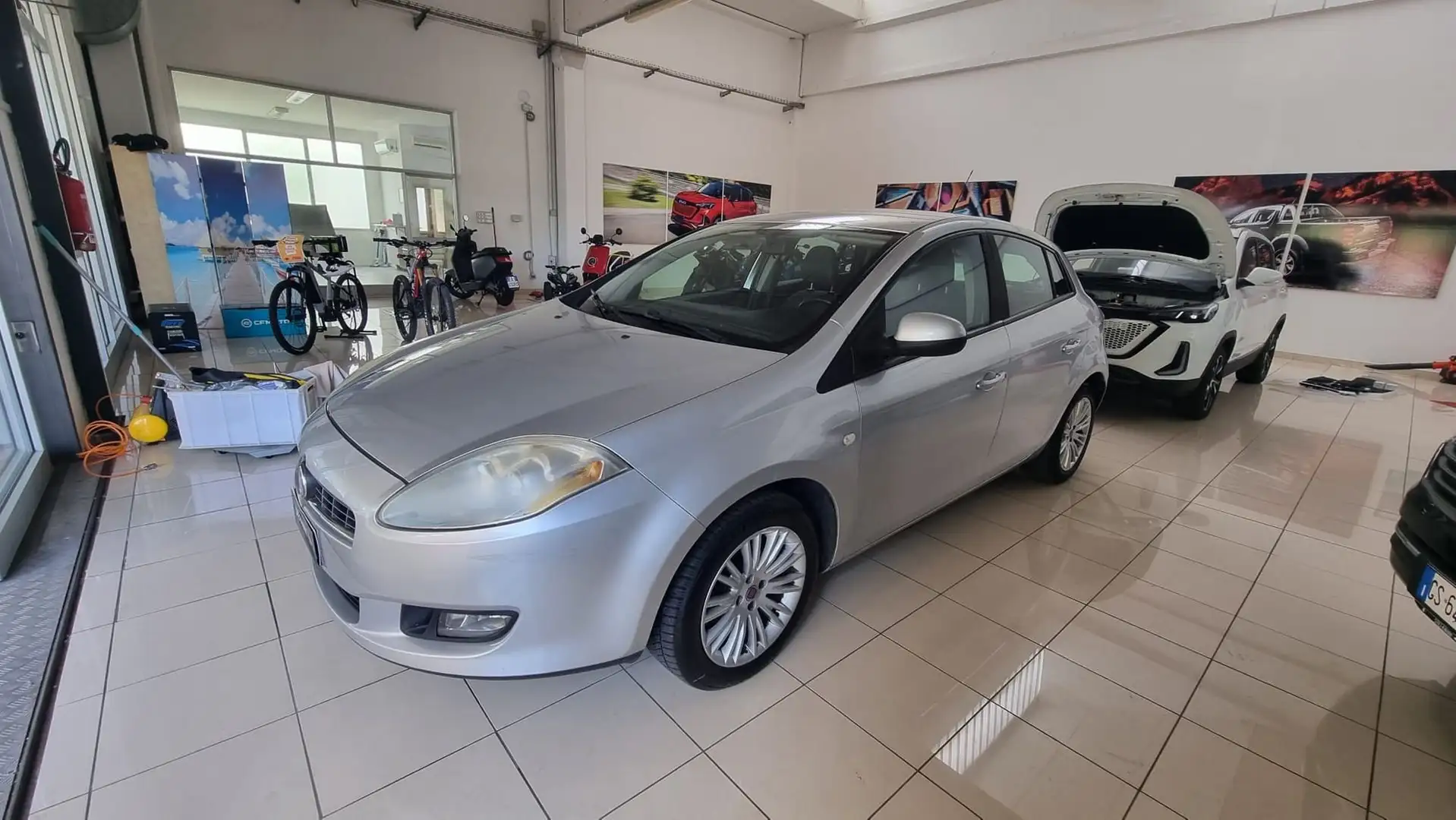 Fiat Bravo Bravo 1.4 Dynamic GPL Plateado - 1