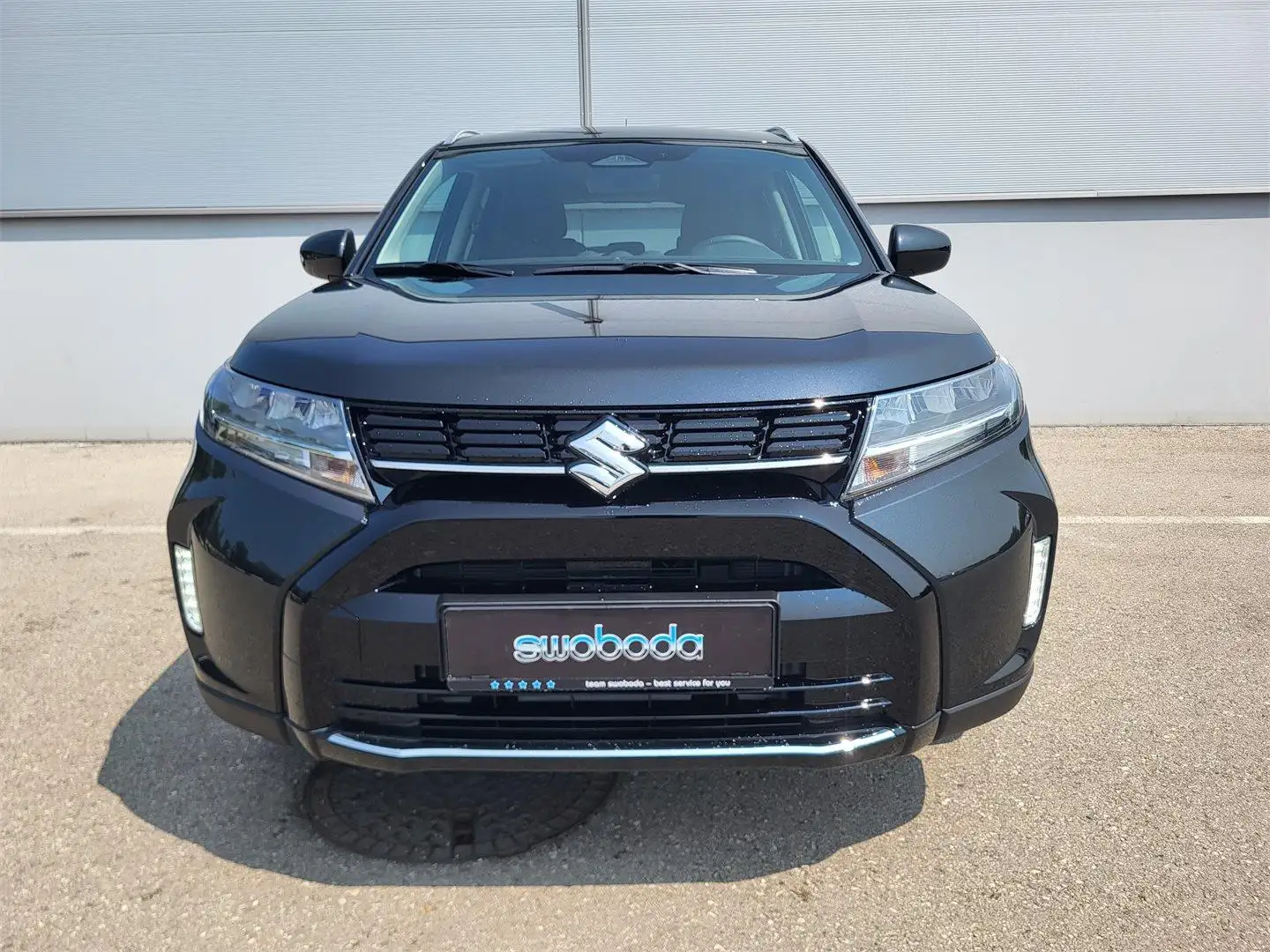 Suzuki Vitara 1,5 Hybrid ALLGRIP 6AGS shine Schwarz - 2