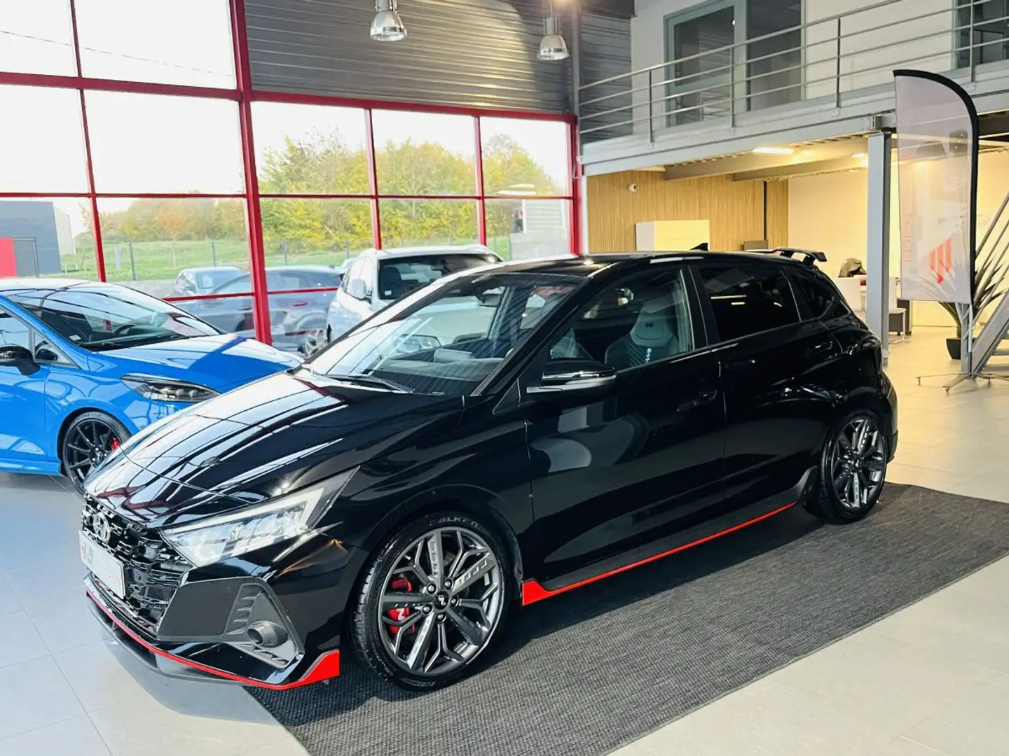 Hyundai i20 N 1,6 T-GDI 204 GPS CAMERA APPLE CARPLAY REGULATEUR LIMITEUR KEYLESS VIRTUAL COCKPIT DRIVE SELEC Schwarz - 1