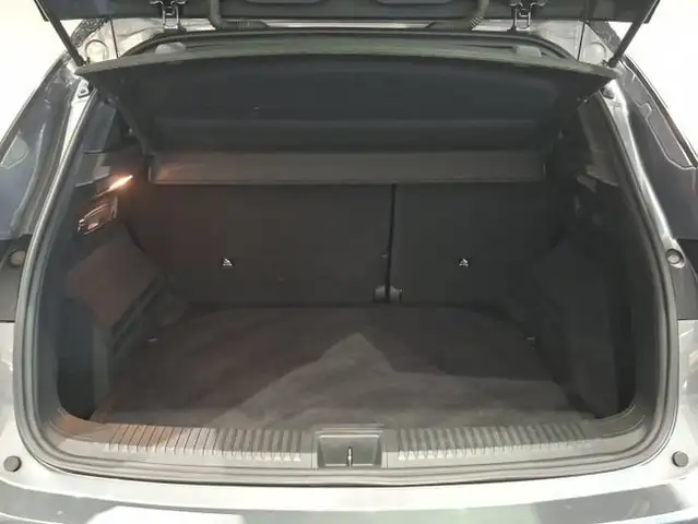 Renault Austral view 11