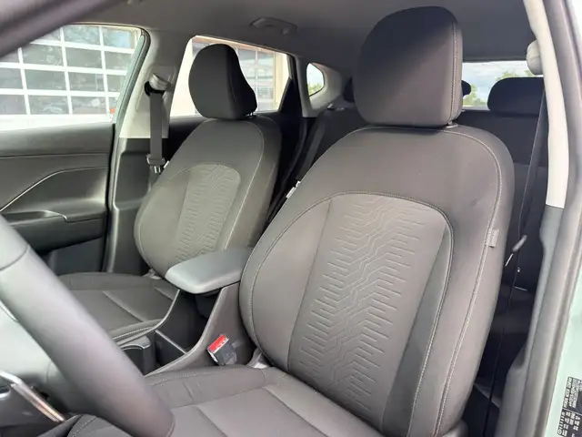 Hyundai Kona view 15