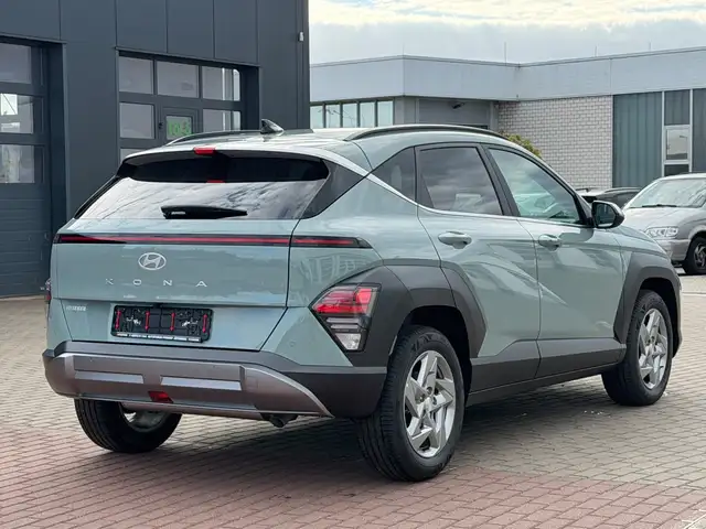 Hyundai Kona view 8