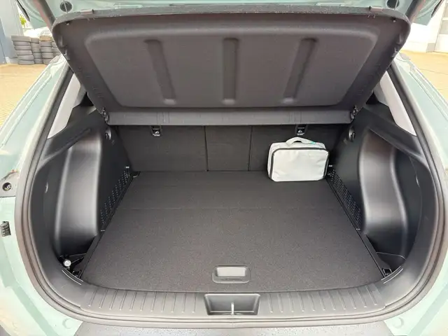Hyundai Kona view 12
